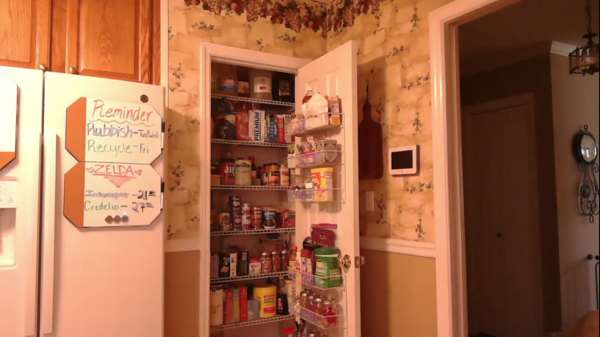 Gallery image thumbnail from IsabelleRaven's myfreecams stream on, 06/10/2023, 19:03 image 20 of 20