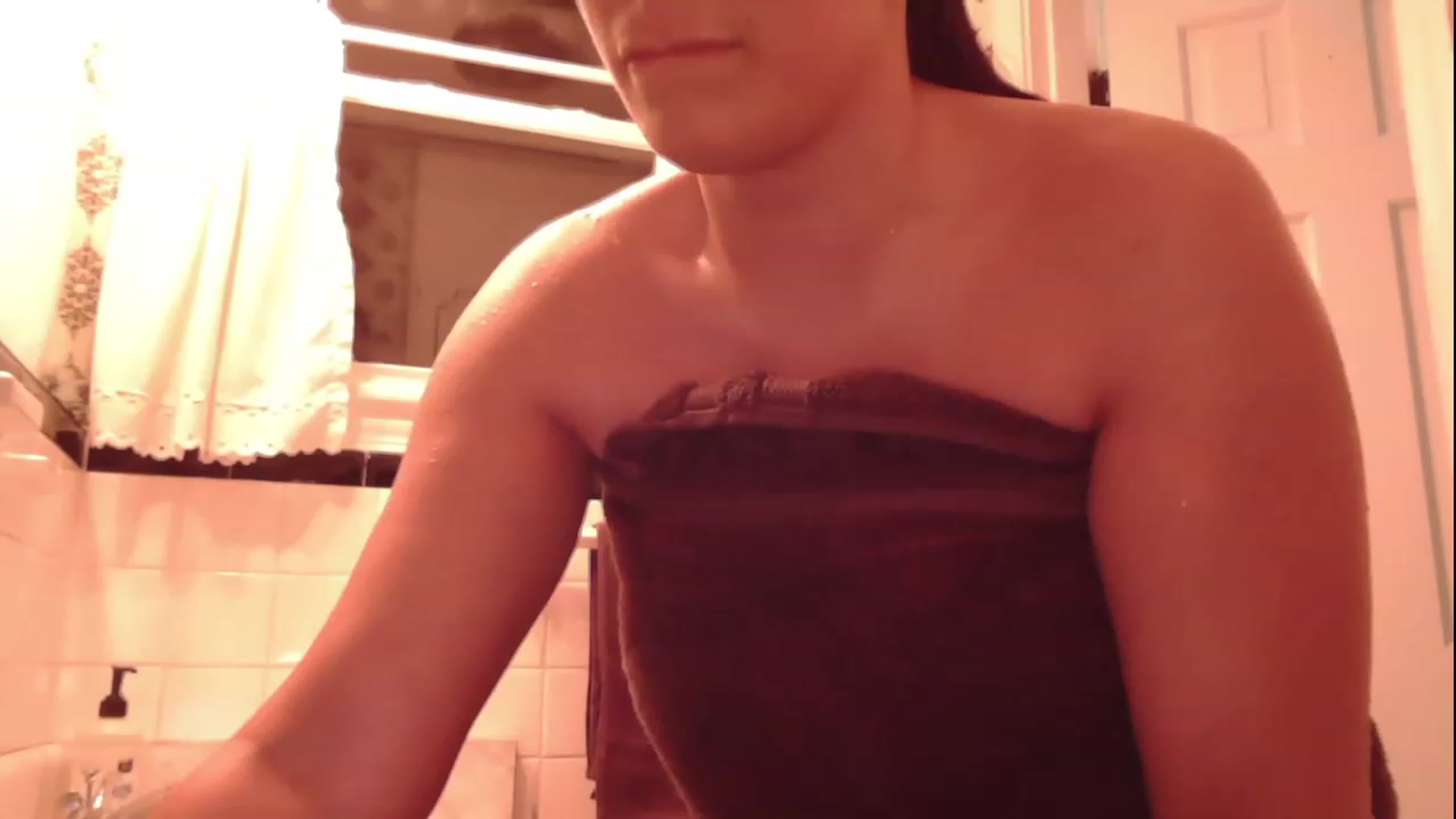 Gallery image thumbnail from IsabelleRaven's myfreecams stream on, 06/11/2023, 07:48 image 4 of 20