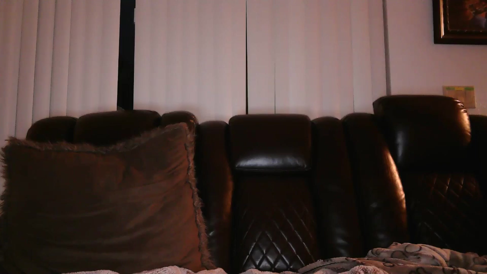 Gallery image thumbnail from IsabelleRaven's myfreecams stream on, 05/15/2024, 24:49 image 20 of 20