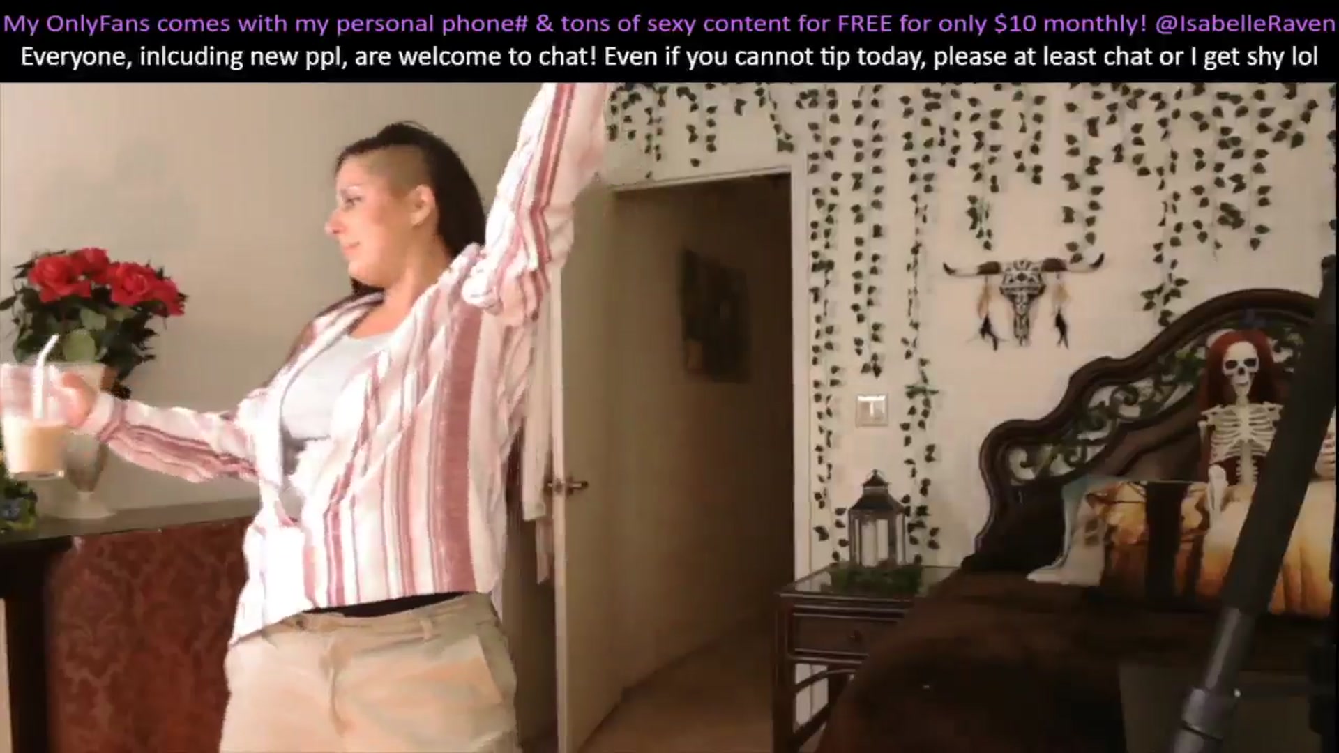 Gallery image thumbnail from IsabelleRaven's myfreecams stream on, 10/15/2024, 24:01 image 2 of 20