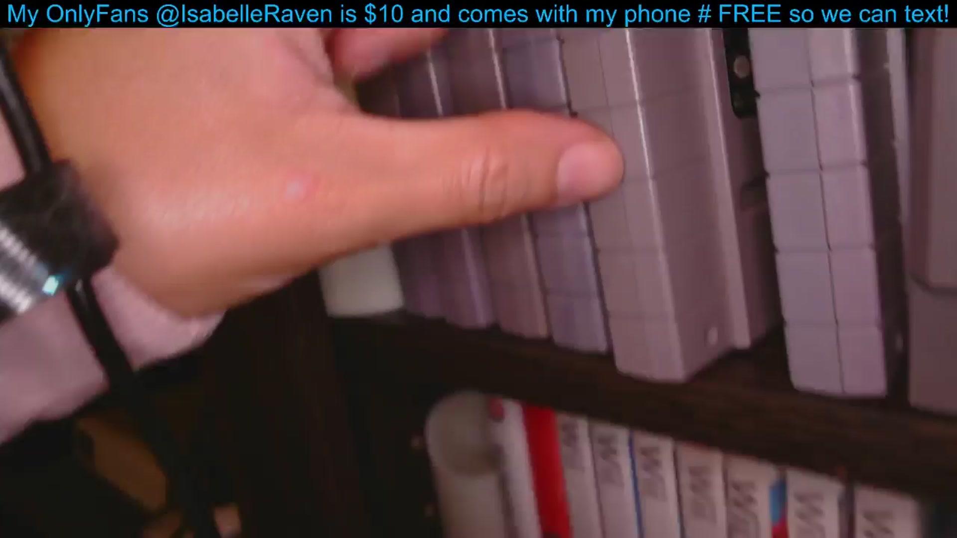 Gallery image thumbnail from IsabelleRaven's myfreecams stream on, 11/23/2024, 13:33 image 13 of 20