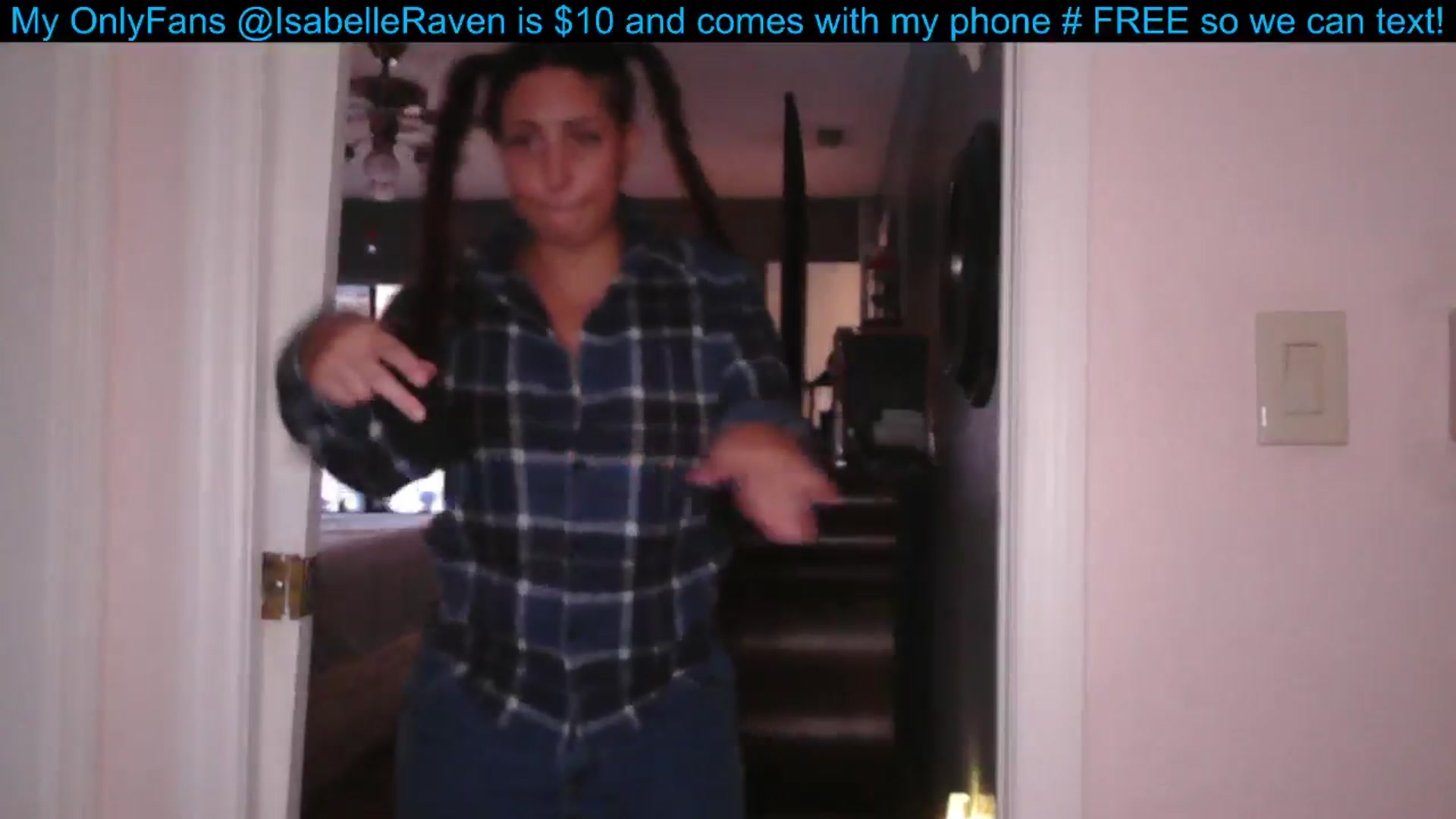 Gallery image thumbnail from IsabelleRaven's myfreecams stream on, 11/30/2024, 13:23 image 20 of 20