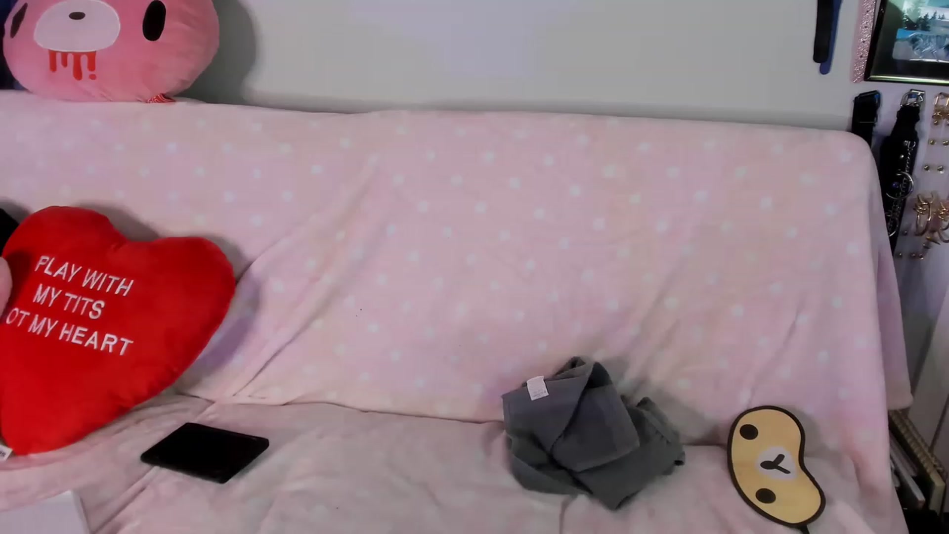 Gallery image thumbnail from Isabelle_Babe's myfreecams stream on, 11/16/2022, 01:41 image 20 of 20