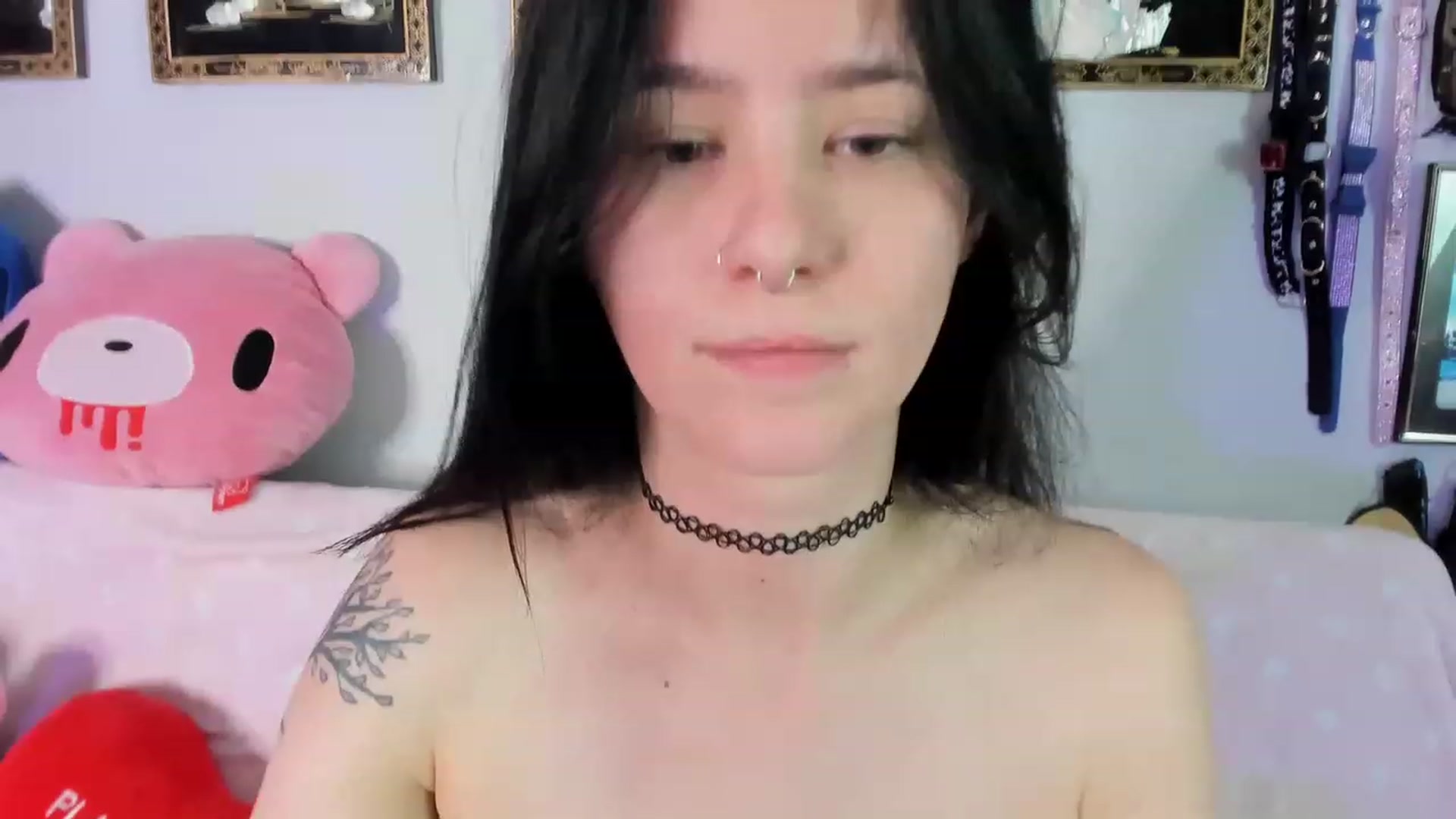 Gallery image thumbnail from Isabelle_Babe's myfreecams stream on, 11/16/2022, 08:06 image 19 of 20
