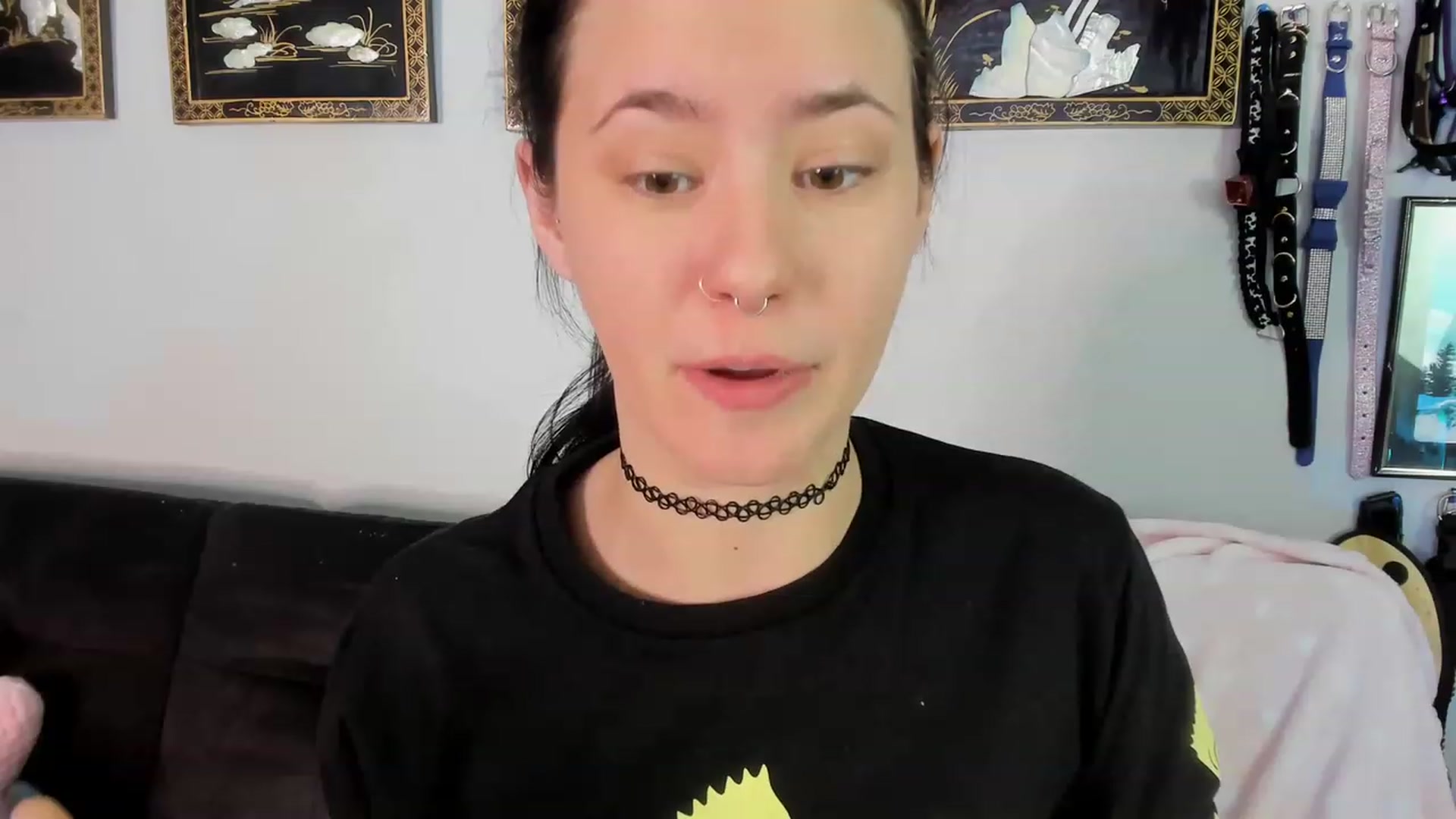 Gallery image thumbnail from Isabelle_Babe's myfreecams stream on, 11/20/2022, 21:00 image 4 of 20