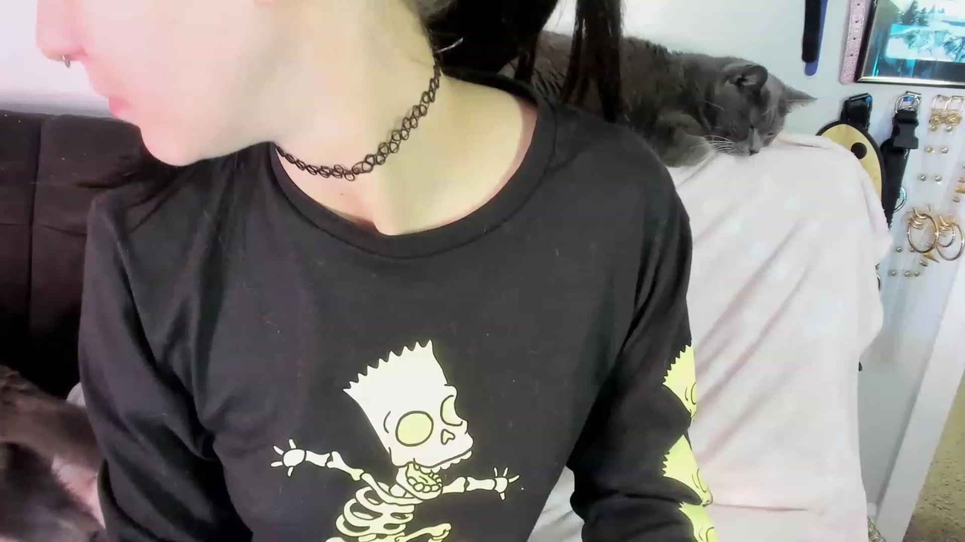 Gallery image thumbnail from Isabelle_Babe's myfreecams stream on, 11/20/2022, 21:00 image 13 of 20