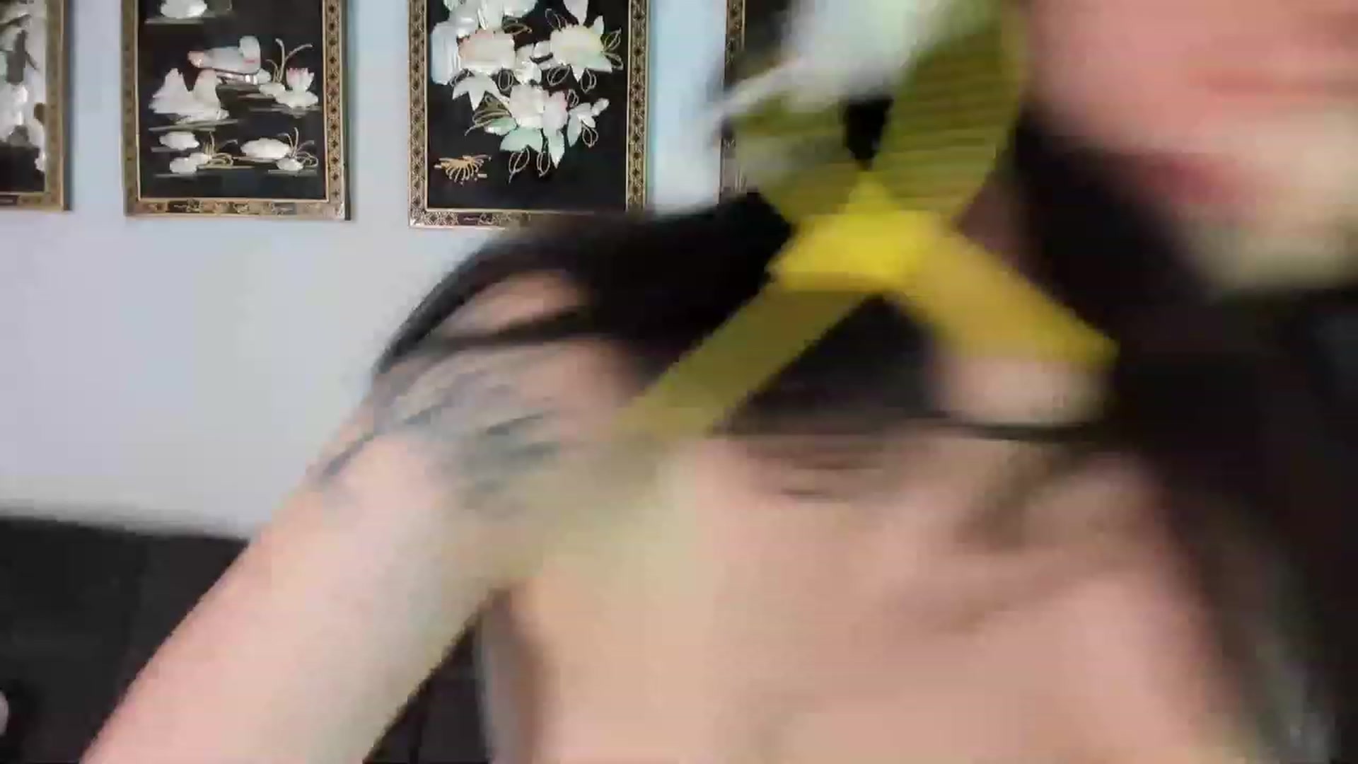 Gallery image thumbnail from Isabelle_Babe's myfreecams stream on, 11/21/2022, 05:15 image 8 of 20