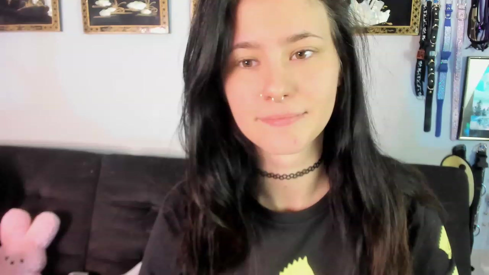 Gallery image thumbnail from Isabelle_Babe's myfreecams stream on, 11/22/2022, 02:19 image 10 of 20