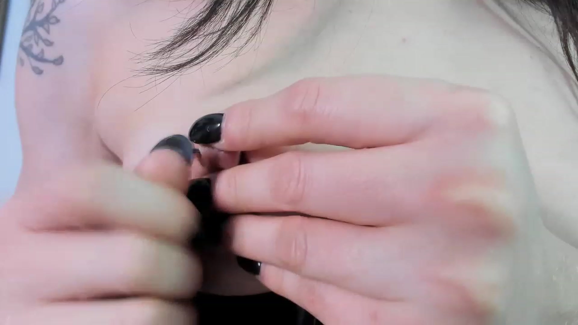 Gallery image thumbnail from Isabelle_Babe's myfreecams stream on, 11/22/2022, 04:50 image 12 of 20