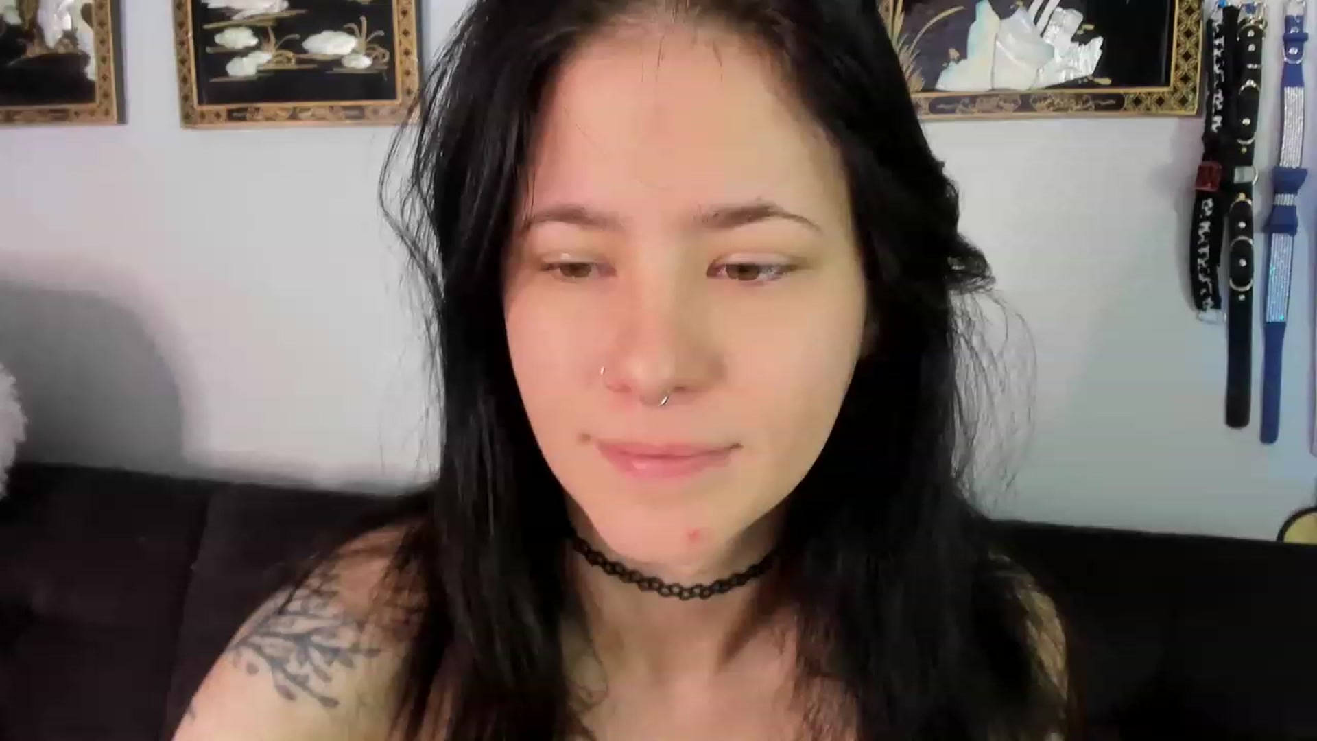 Gallery image thumbnail from Isabelle_Babe's myfreecams stream on, 11/22/2022, 20:11 image 7 of 20