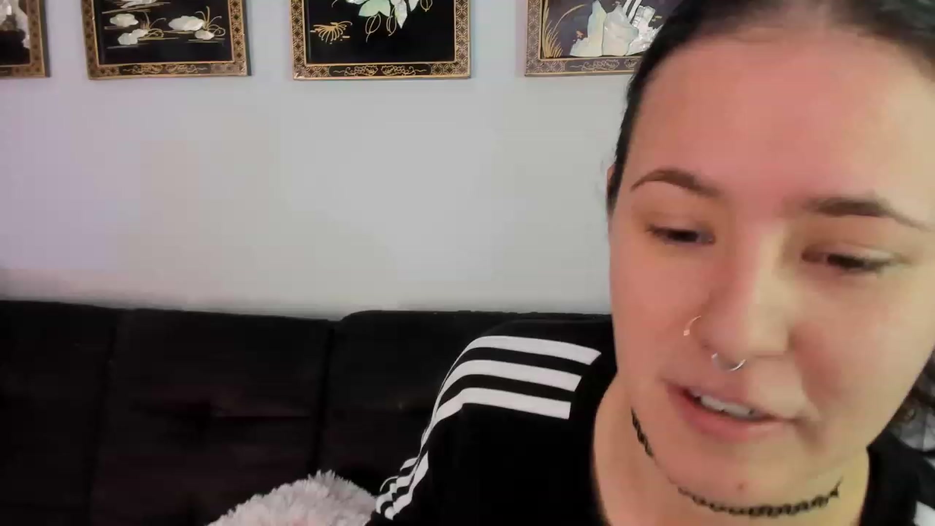 Gallery image thumbnail from Isabelle_Babe's myfreecams stream on, 11/23/2022, 20:16 image 19 of 20