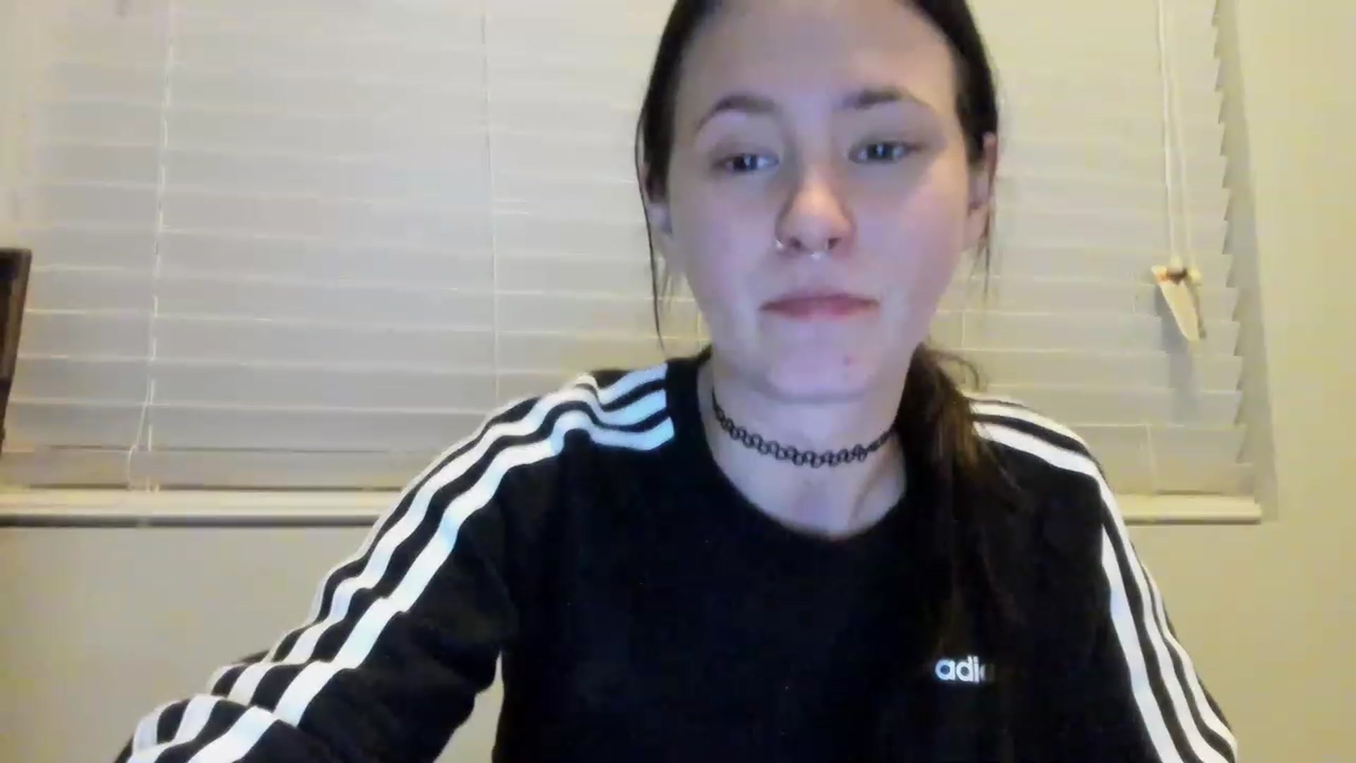 Gallery image thumbnail from Isabelle_Babe's myfreecams stream on, 11/24/2022, 01:38 image 19 of 20