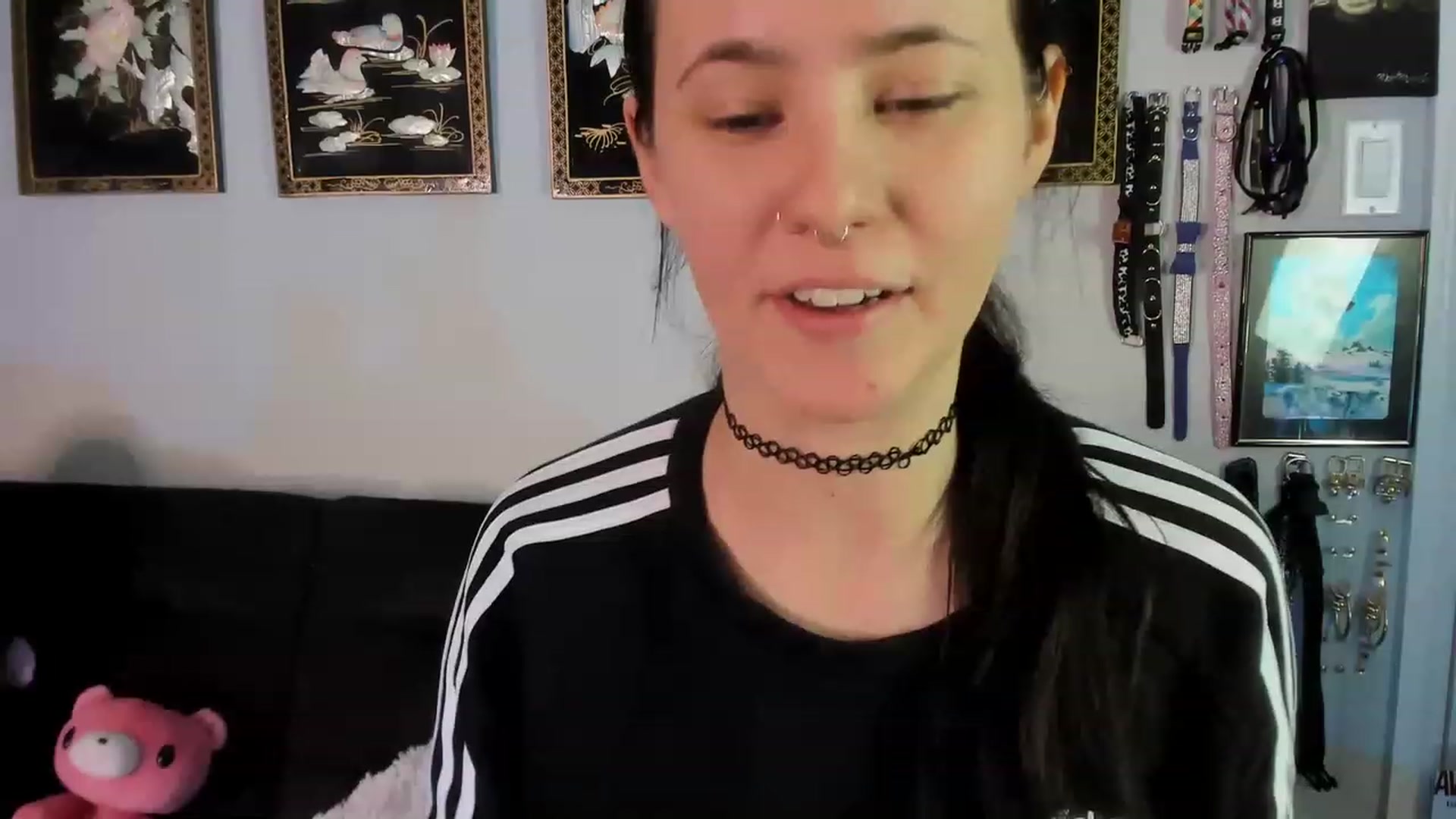 Gallery image thumbnail from Isabelle_Babe's myfreecams stream on, 11/24/2022, 01:38 image 8 of 20