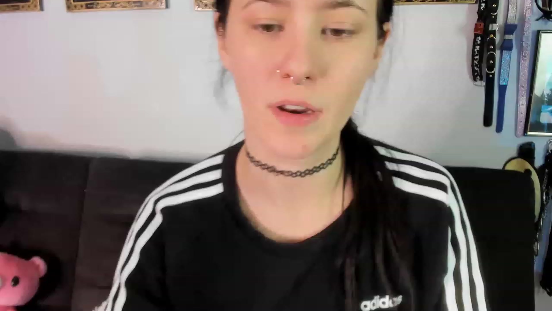 Gallery image thumbnail from Isabelle_Babe's myfreecams stream on, 11/24/2022, 03:27 image 6 of 20