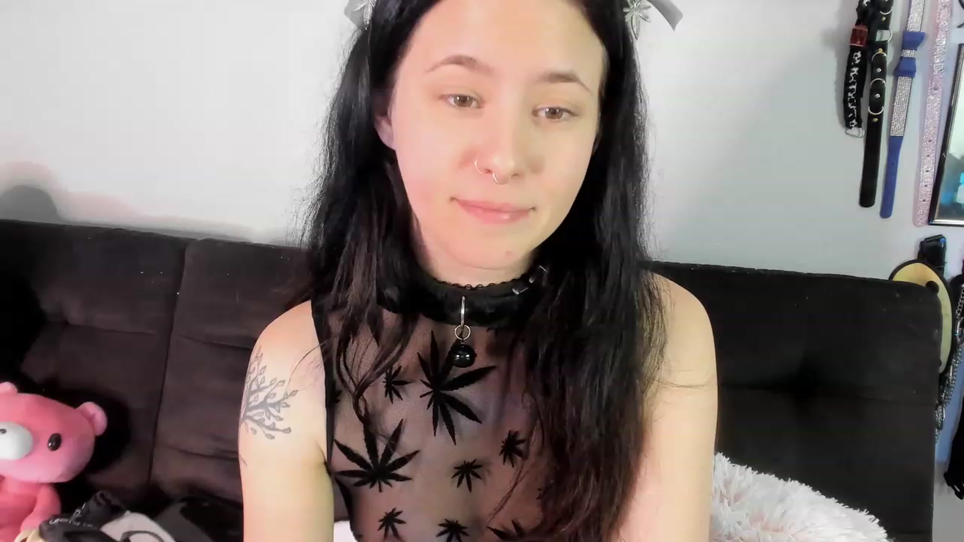 Gallery image thumbnail from Isabelle_Babe's myfreecams stream on, 11/24/2022, 05:35 image 16 of 20