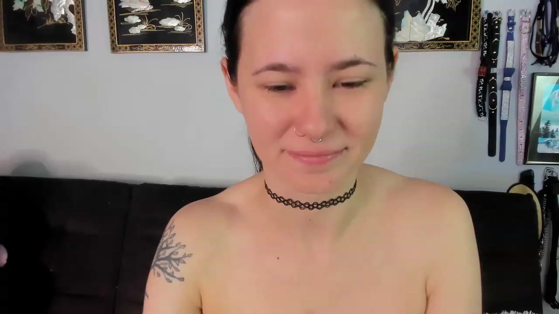 Gallery image thumbnail from Isabelle_Babe's myfreecams stream on, 11/24/2022, 20:28 image 20 of 20