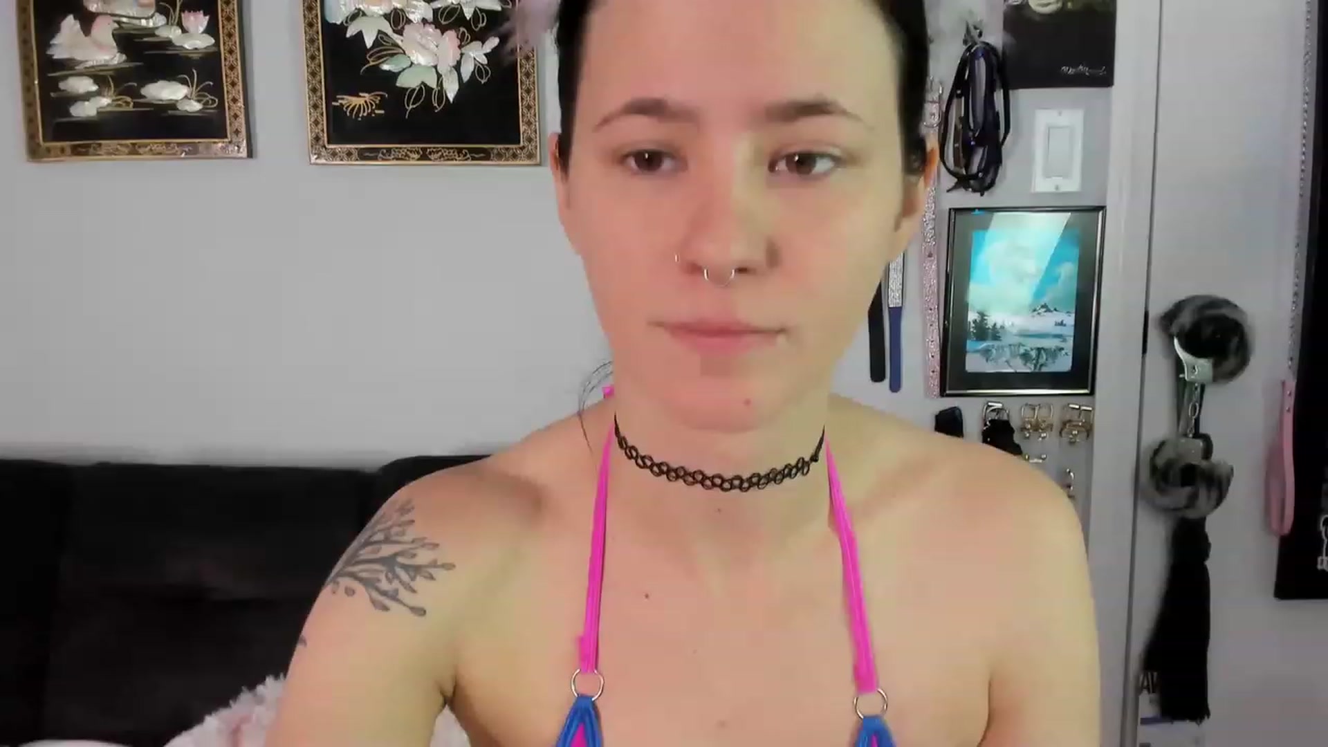 Gallery image thumbnail from Isabelle_Babe's myfreecams stream on, 11/25/2022, 19:48 image 13 of 20