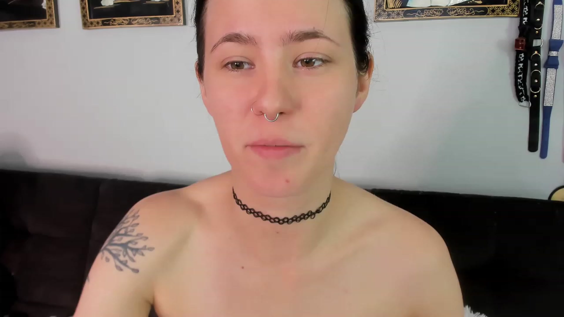 Gallery image thumbnail from Isabelle_Babe's myfreecams stream on, 11/25/2022, 20:42 image 12 of 20