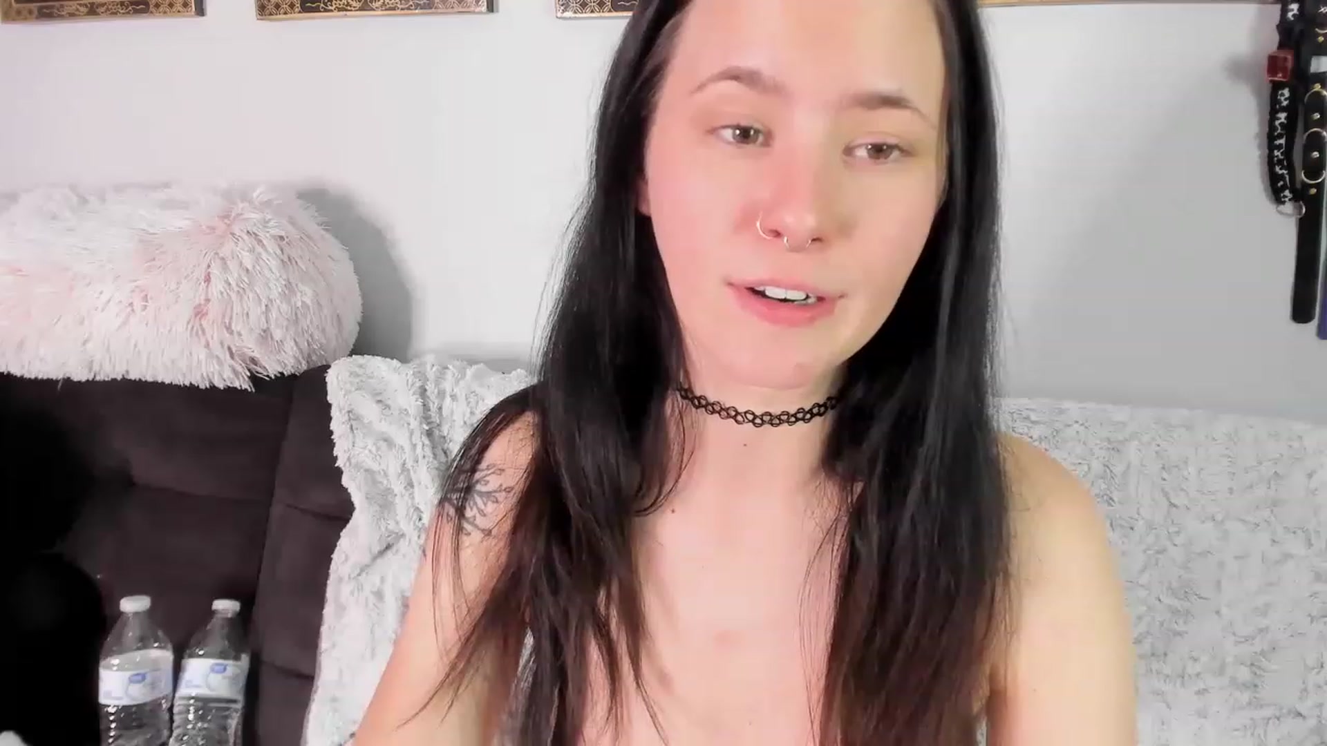 Gallery image thumbnail from Isabelle_Babe's myfreecams stream on, 11/27/2022, 04:26 image 11 of 20