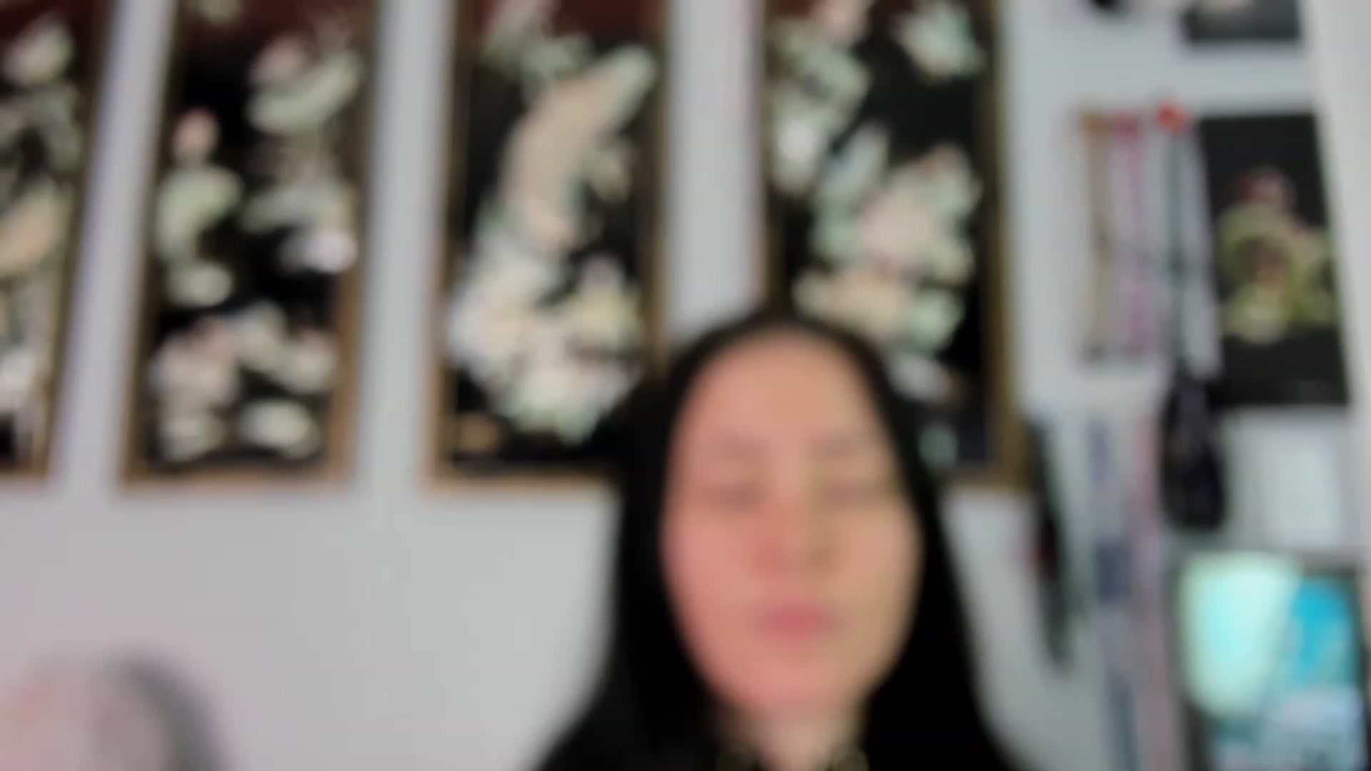 Gallery image thumbnail from Isabelle_Babe's myfreecams stream on, 11/27/2022, 19:40 image 14 of 20