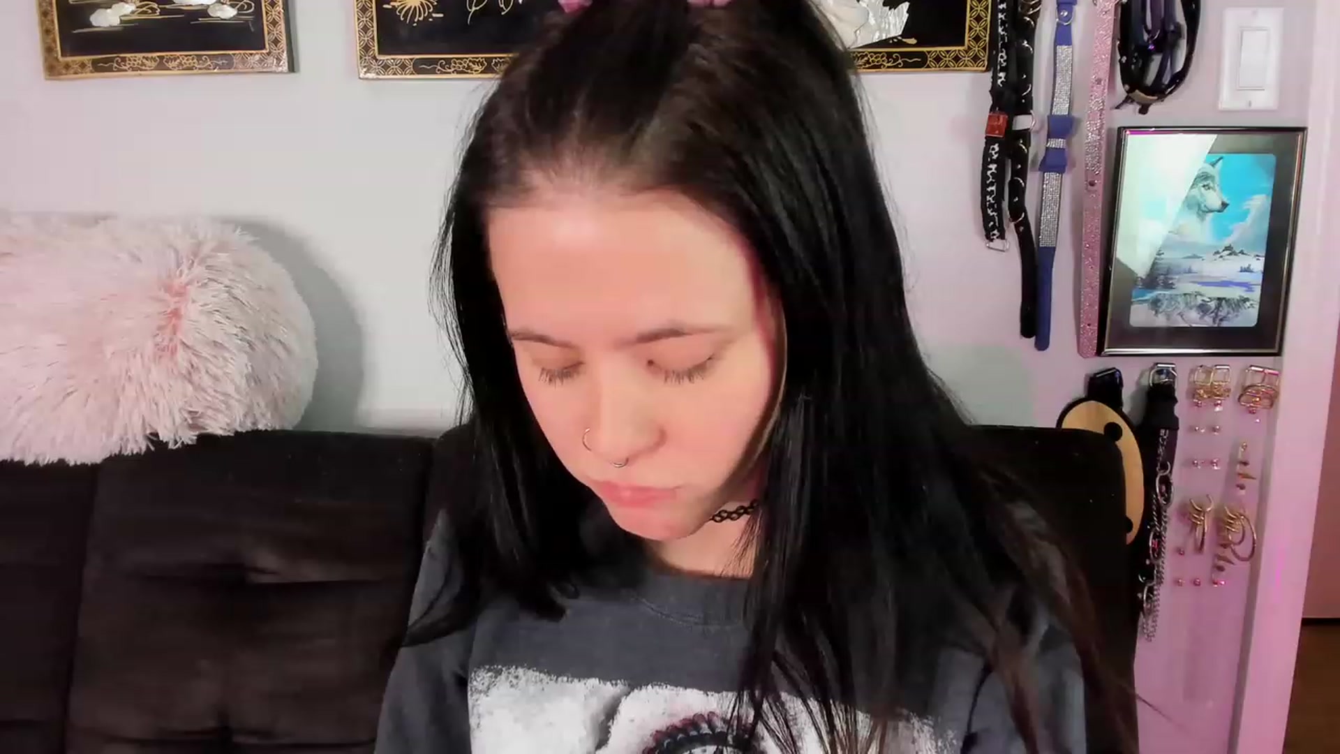 Gallery image thumbnail from Isabelle_Babe's myfreecams stream on, 11/29/2022, 07:47 image 19 of 20
