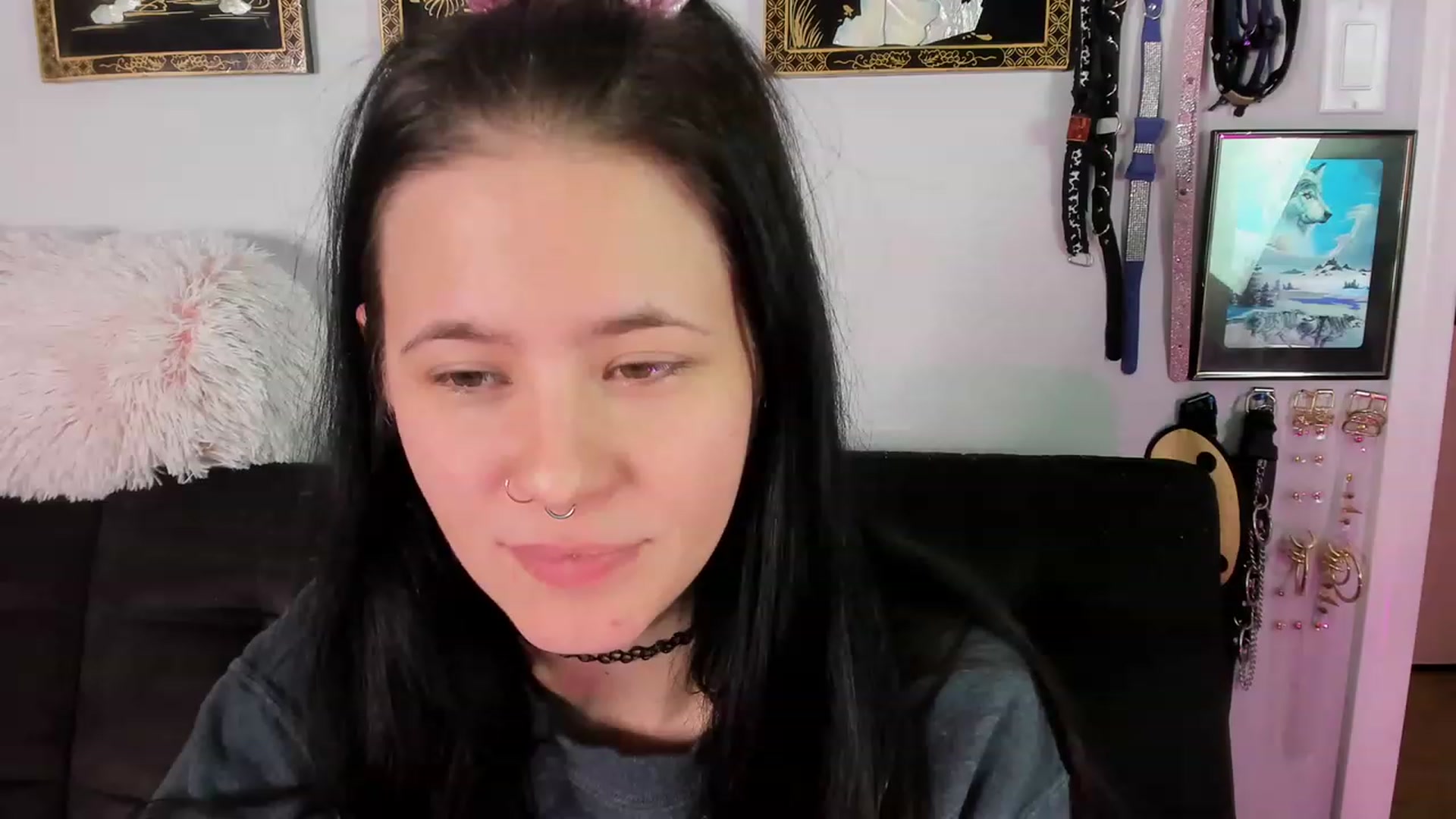 Gallery image thumbnail from Isabelle_Babe's myfreecams stream on, 11/29/2022, 08:10 image 2 of 20