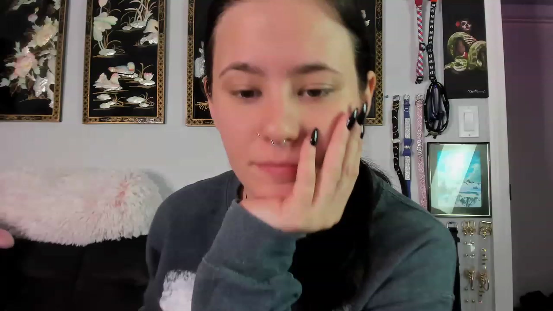 Gallery image thumbnail from Isabelle_Babe's myfreecams stream on, 11/30/2022, 23:03 image 19 of 20