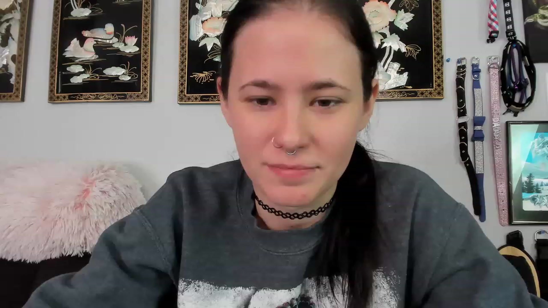 Gallery image thumbnail from Isabelle_Babe's myfreecams stream on, 11/30/2022, 23:03 image 15 of 20