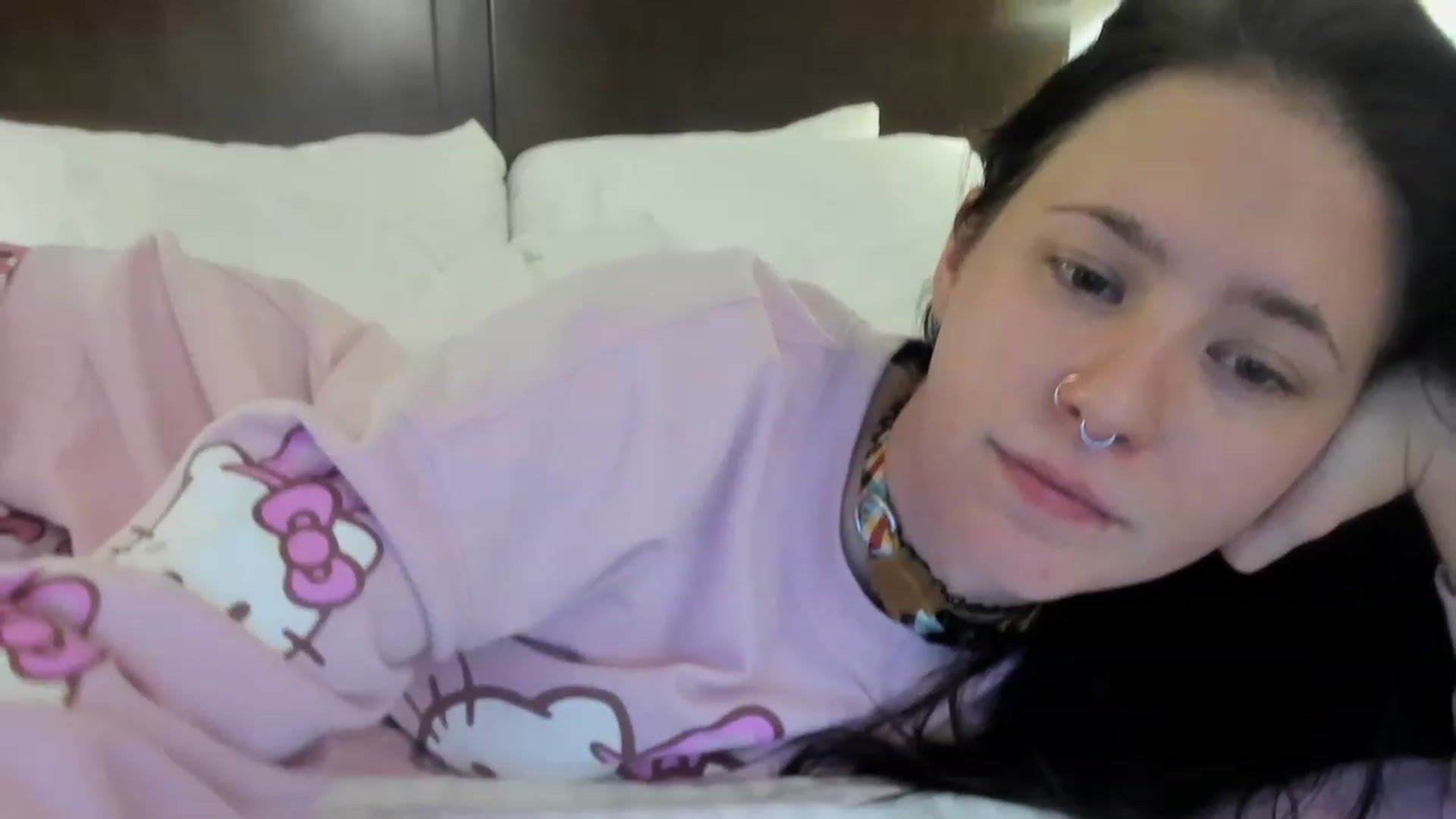 Gallery image thumbnail from Isabelle_Babe's myfreecams stream on, 12/02/2022, 07:34 image 15 of 20
