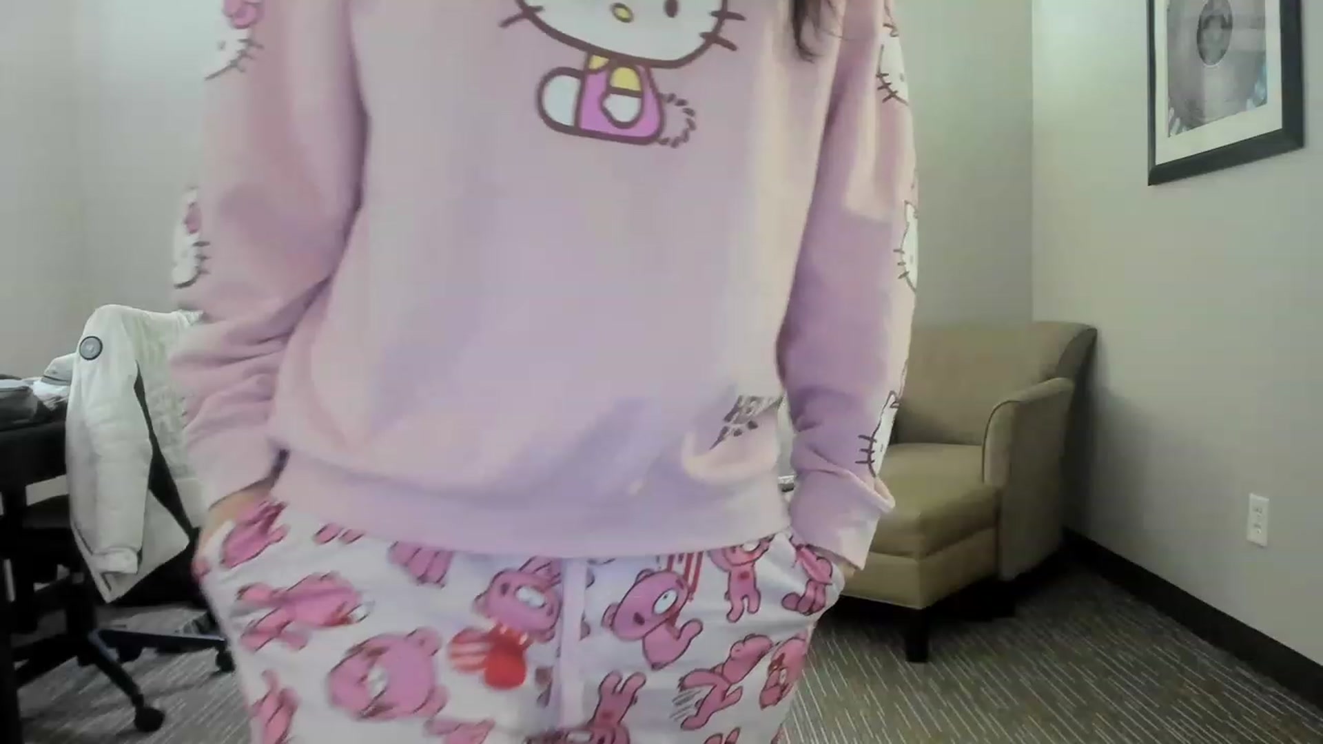 Gallery image thumbnail from Isabelle_Babe's myfreecams stream on, 12/02/2022, 07:34 image 2 of 20