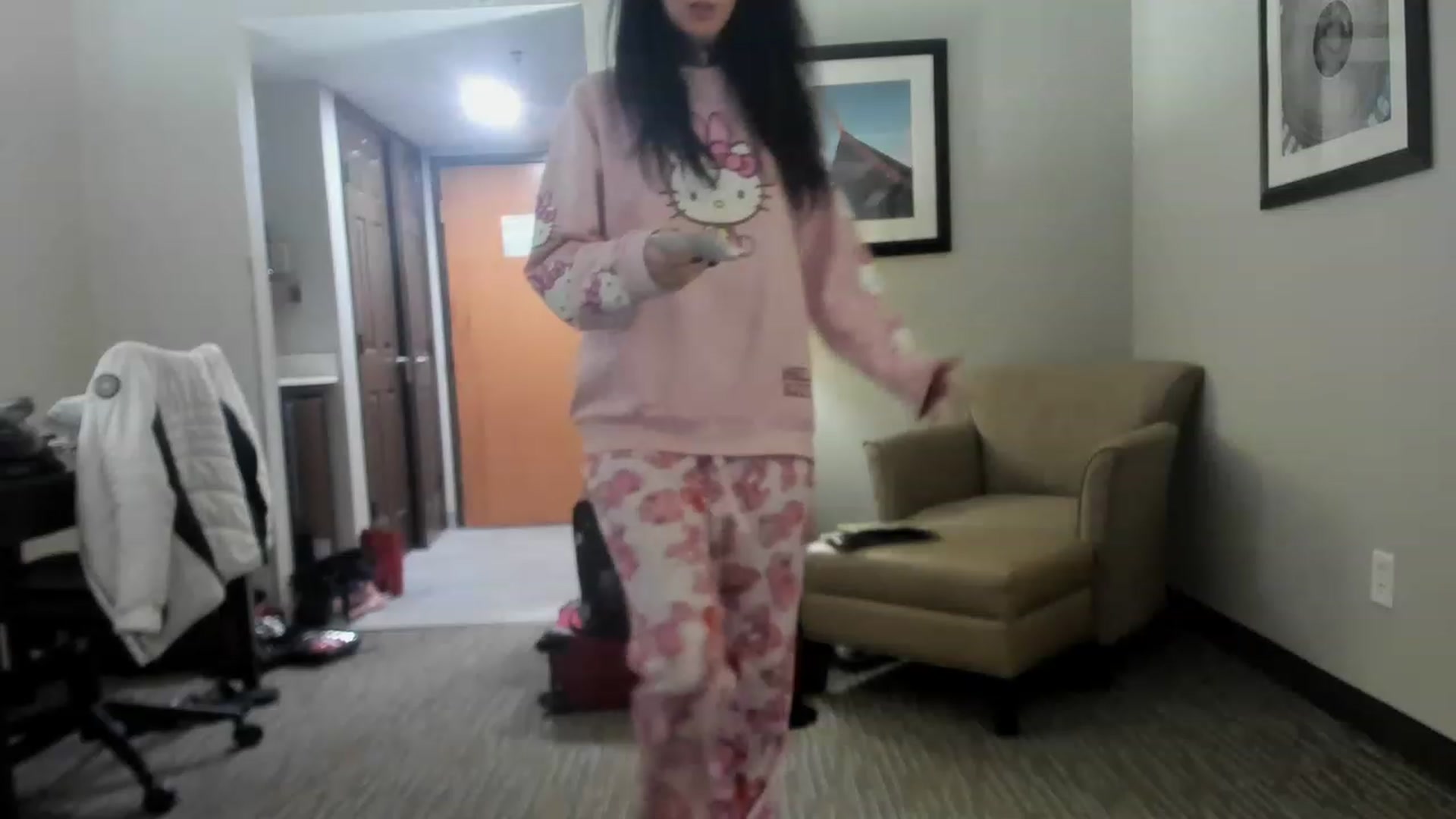 Gallery image thumbnail from Isabelle_Babe's myfreecams stream on, 12/02/2022, 07:34 image 7 of 20