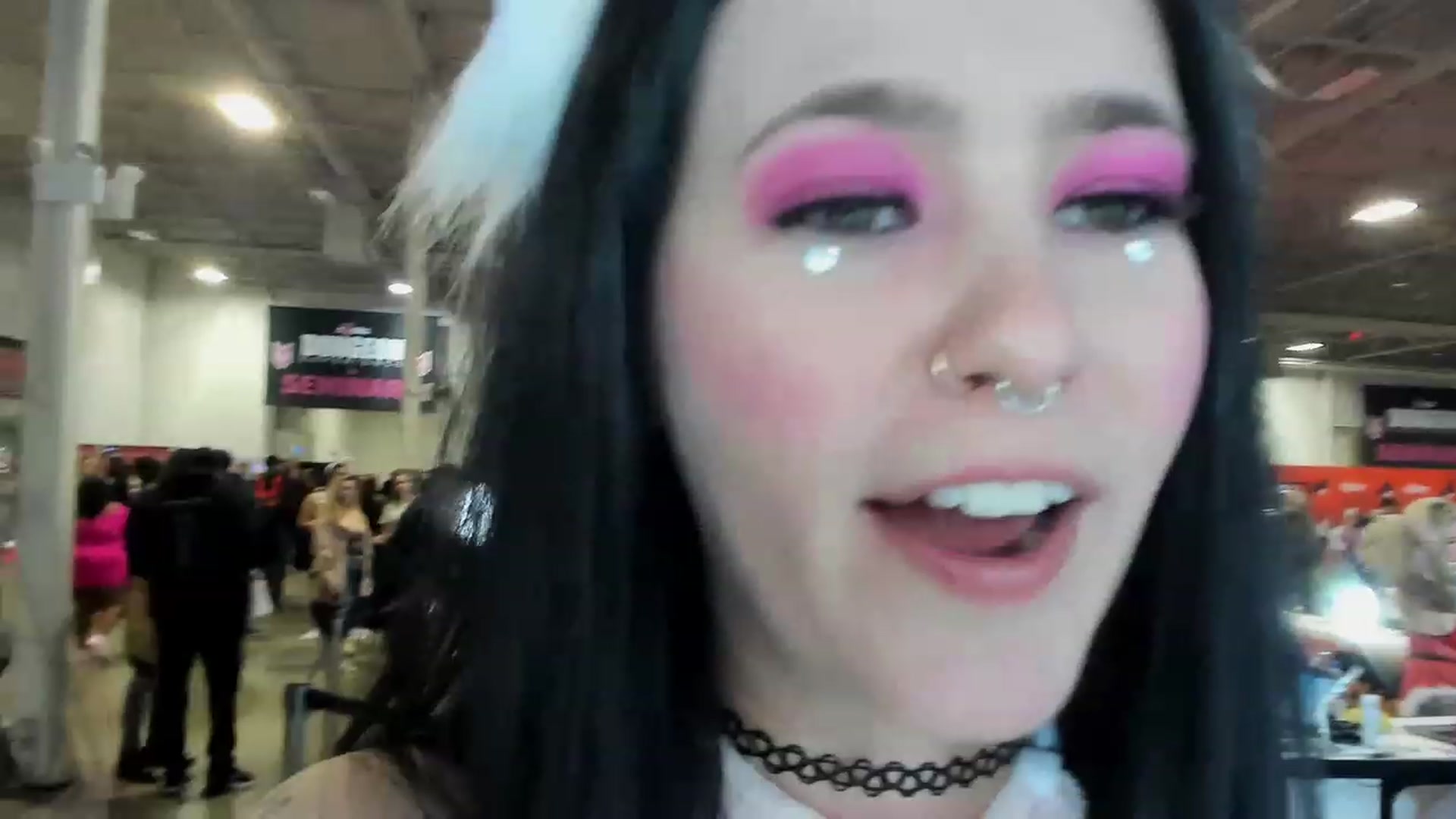 Gallery image thumbnail from Isabelle_Babe's myfreecams stream on, 12/03/2022, 03:32 image 10 of 20