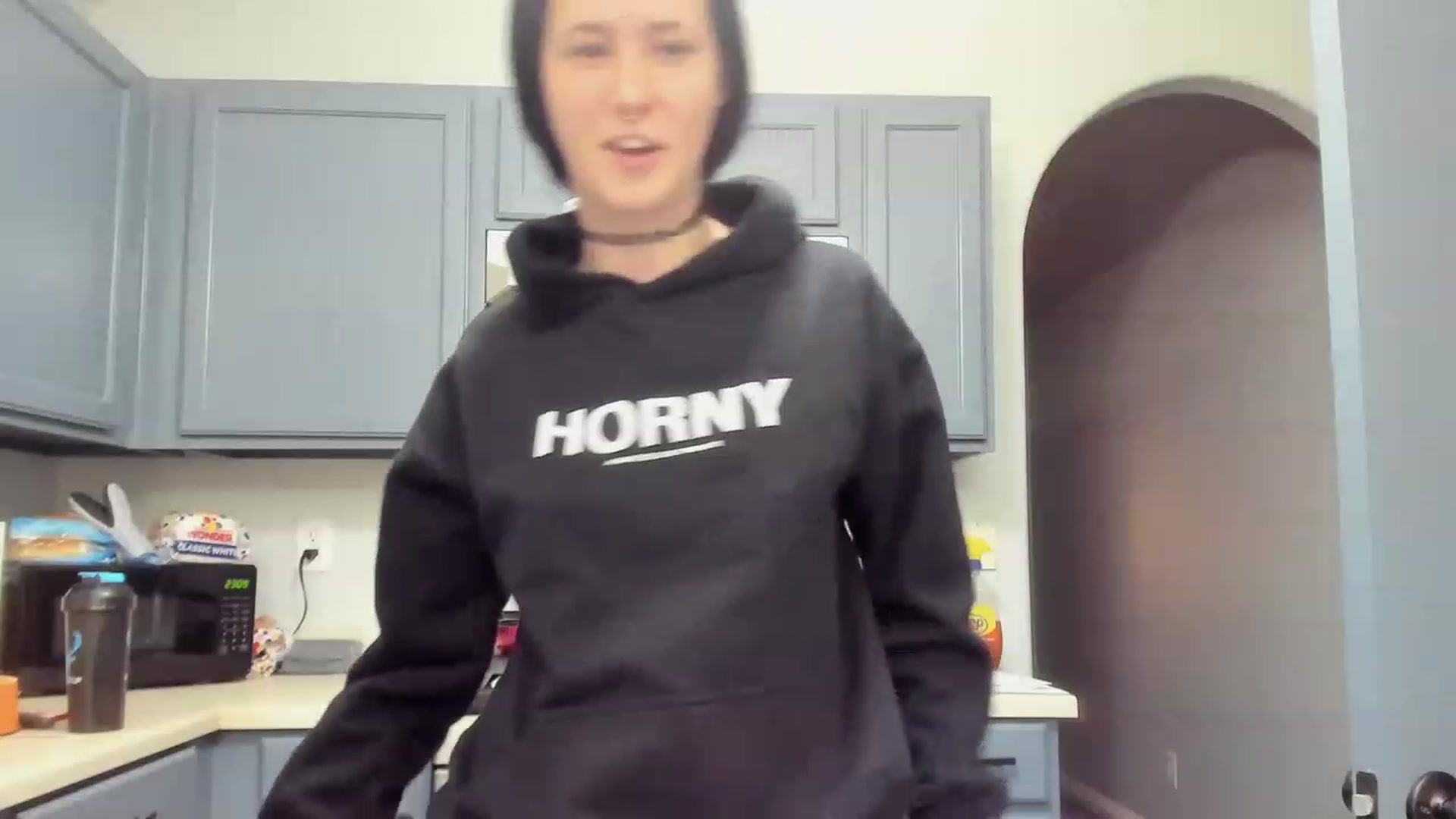 Gallery image thumbnail from Isabelle_Babe's myfreecams stream on, 12/07/2022, 01:17 image 6 of 20