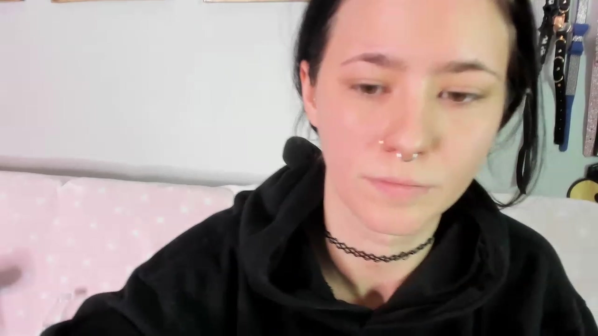 Gallery image thumbnail from Isabelle_Babe's myfreecams stream on, 12/07/2022, 01:17 image 5 of 20