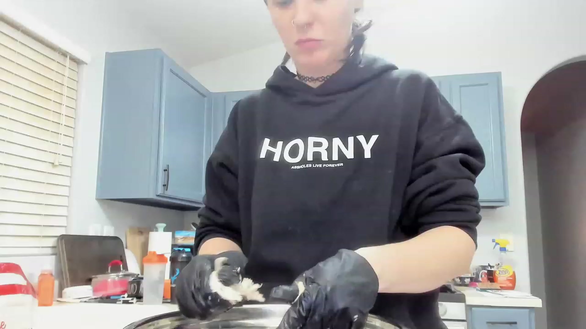 Gallery image thumbnail from Isabelle_Babe's myfreecams stream on, 12/07/2022, 03:27 image 5 of 20