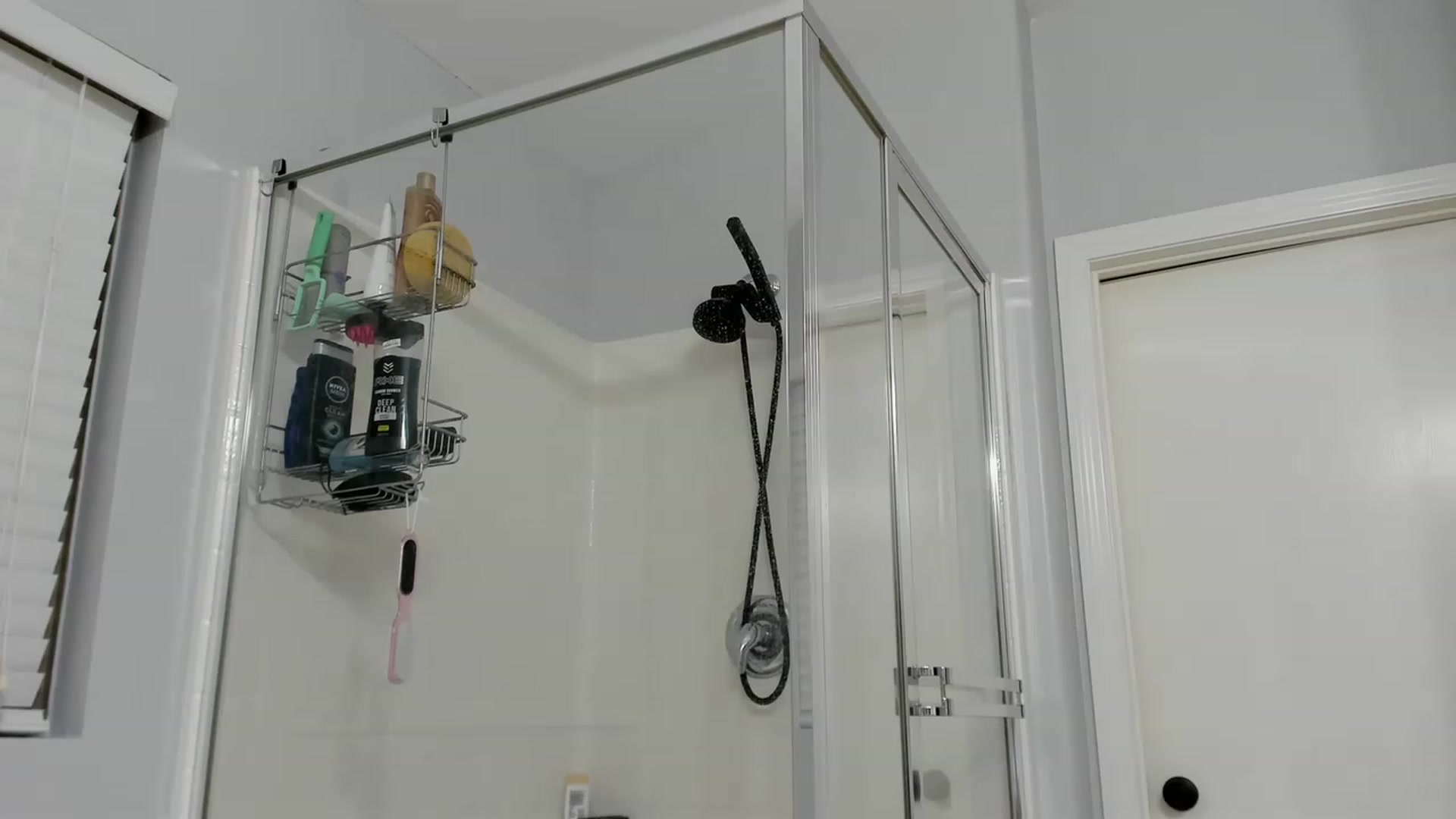 Gallery image thumbnail from Isabelle_Babe's myfreecams stream on, 12/07/2022, 07:02 image 12 of 20