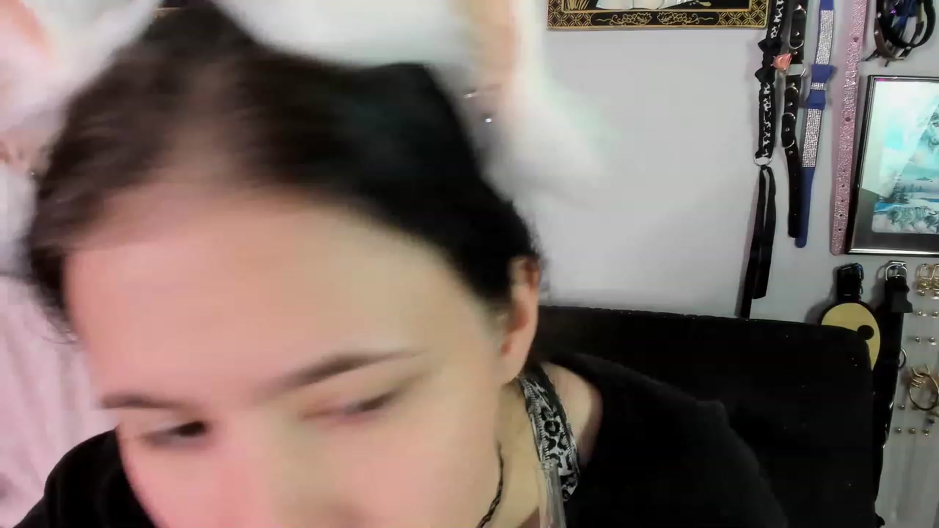 Gallery image thumbnail from Isabelle_Babe's myfreecams stream on, 12/11/2022, 04:27 image 12 of 20