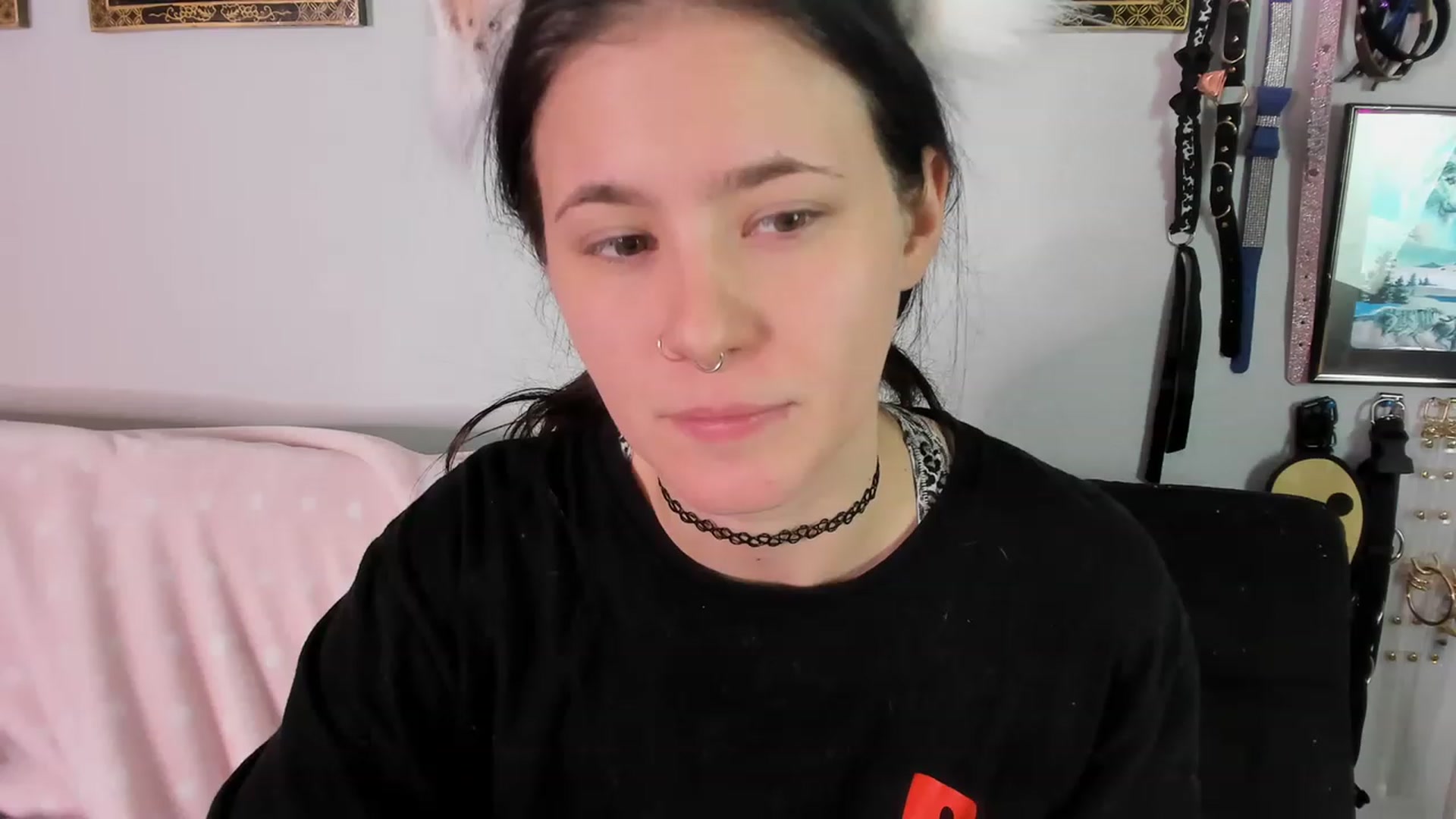 Gallery image thumbnail from Isabelle_Babe's myfreecams stream on, 12/11/2022, 04:27 image 9 of 20