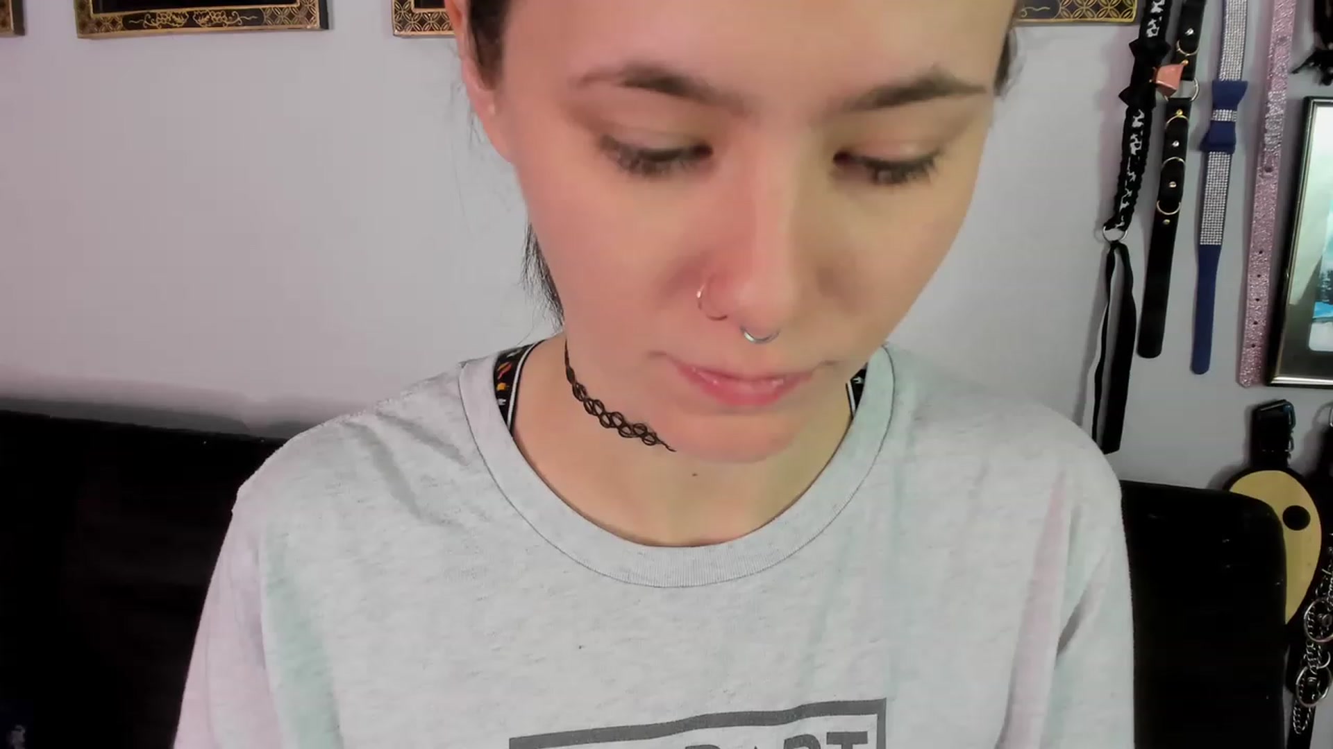 Gallery image thumbnail from Isabelle_Babe's myfreecams stream on, 12/19/2022, 20:30 image 3 of 20