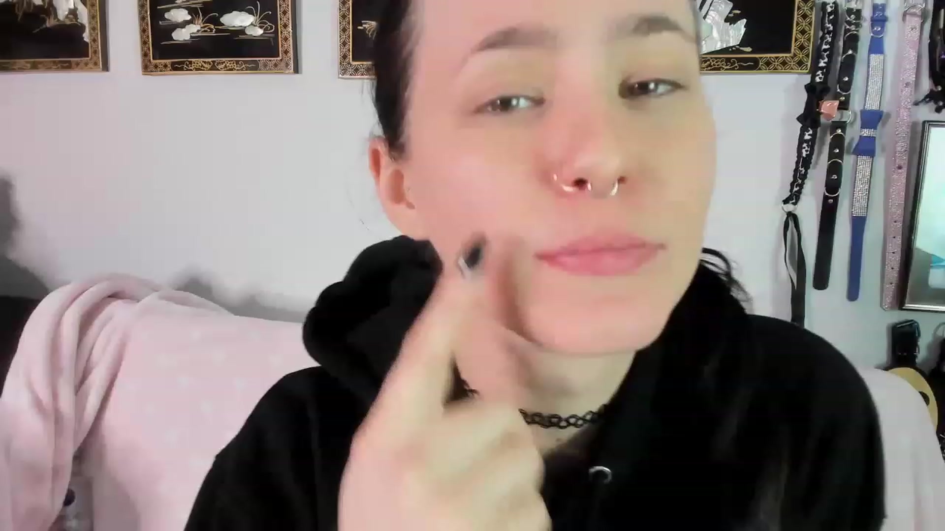 Gallery image thumbnail from Isabelle_Babe's myfreecams stream on, 12/20/2022, 08:03 image 18 of 20