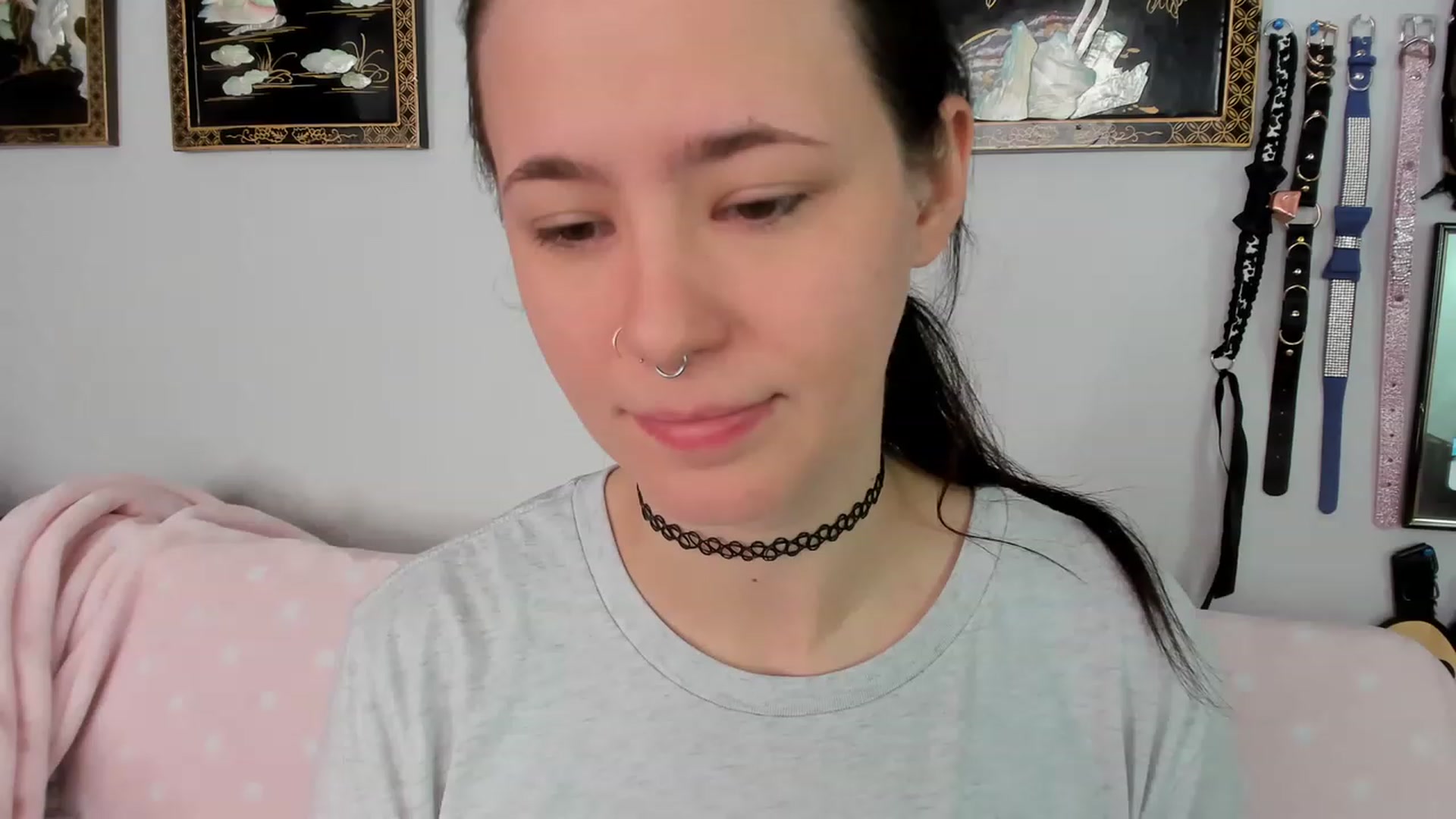 Gallery image thumbnail from Isabelle_Babe's myfreecams stream on, 12/20/2022, 21:23 image 14 of 20