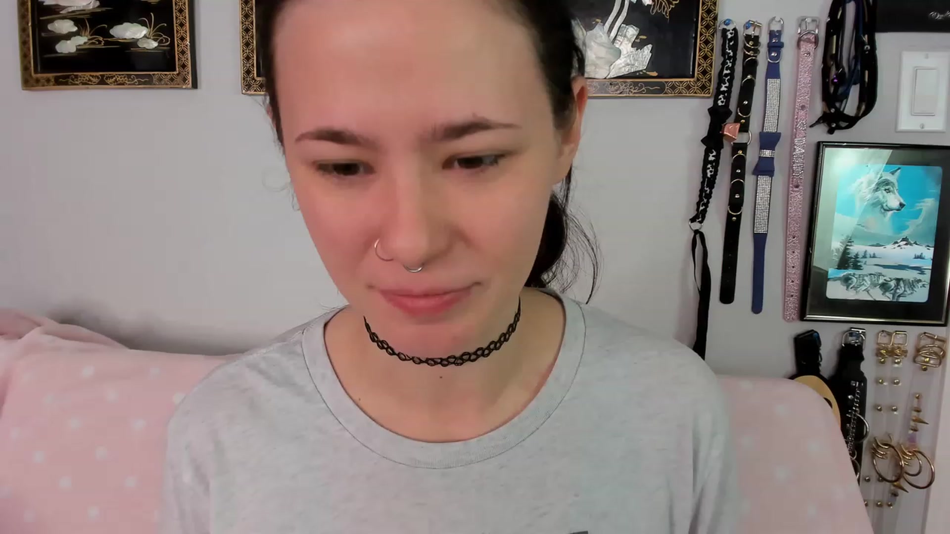 Gallery image thumbnail from Isabelle_Babe's myfreecams stream on, 12/20/2022, 21:23 image 6 of 20
