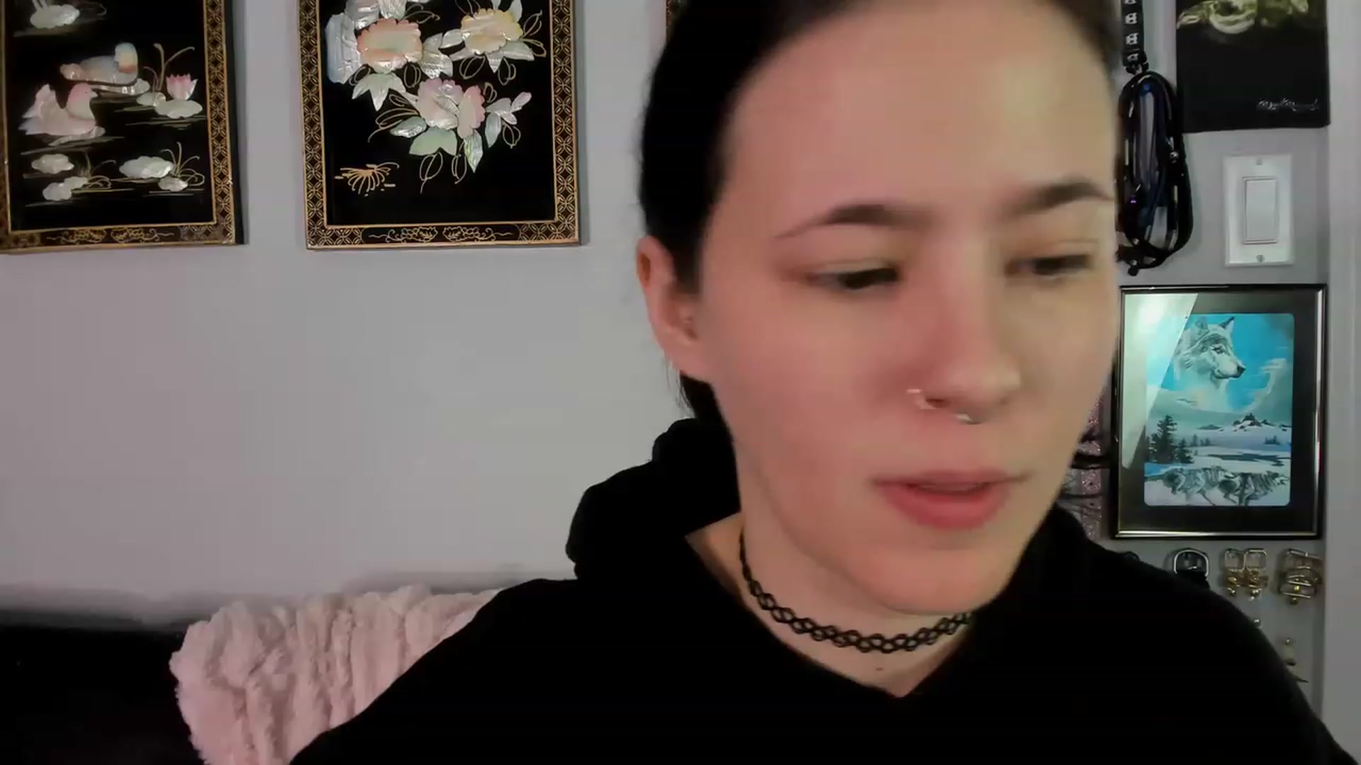 Gallery image thumbnail from Isabelle_Babe's myfreecams stream on, 12/23/2022, 21:50 image 2 of 20