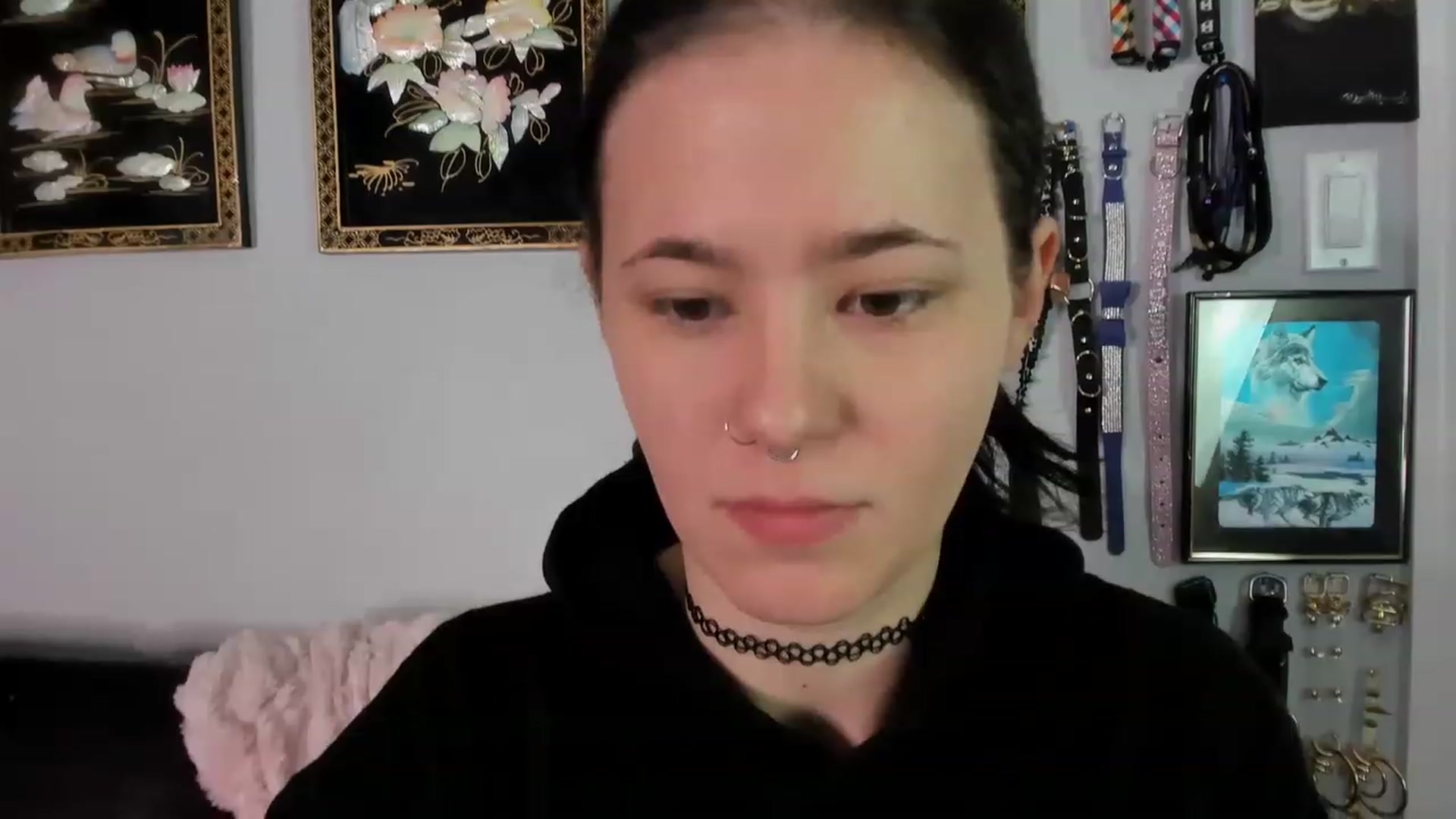 Gallery image thumbnail from Isabelle_Babe's myfreecams stream on, 12/23/2022, 21:50 image 3 of 20