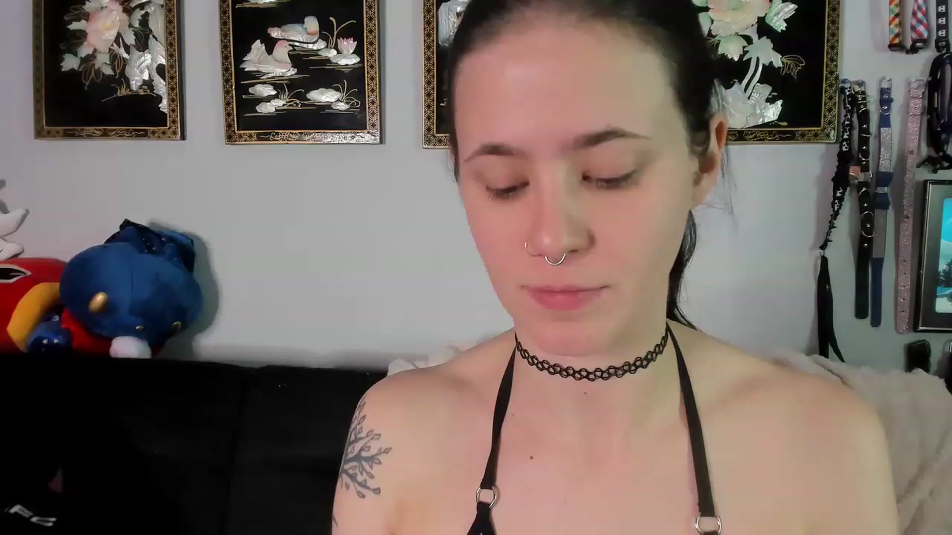Gallery image thumbnail from Isabelle_Babe's myfreecams stream on, 12/24/2022, 06:58 image 5 of 20