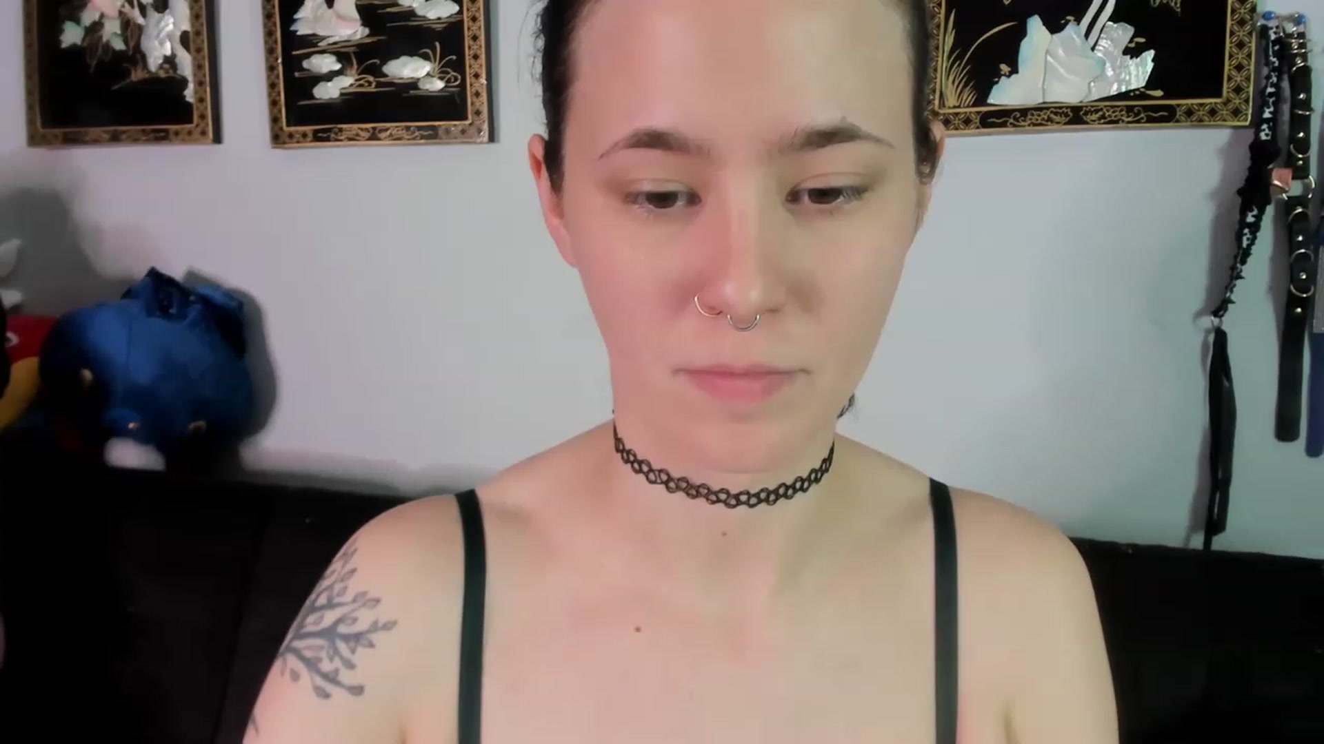 Gallery image thumbnail from Isabelle_Babe's myfreecams stream on, 12/25/2022, 05:45 image 15 of 20