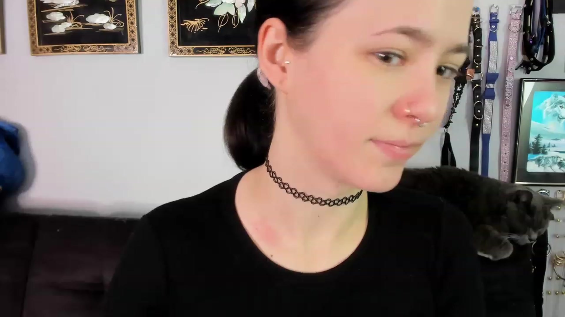 Gallery image thumbnail from Isabelle_Babe's myfreecams stream on, 12/25/2022, 19:36 image 9 of 20