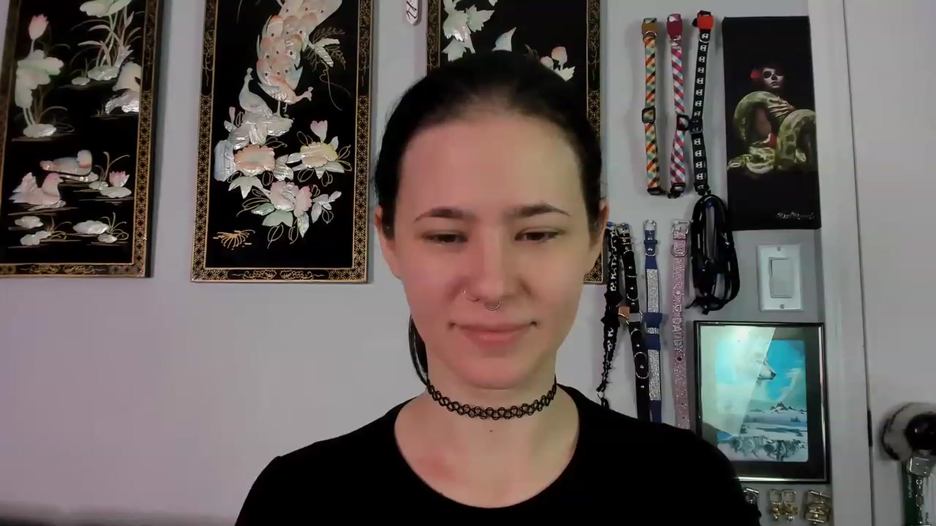 Gallery image thumbnail from Isabelle_Babe's myfreecams stream on, 12/25/2022, 19:36 image 17 of 20