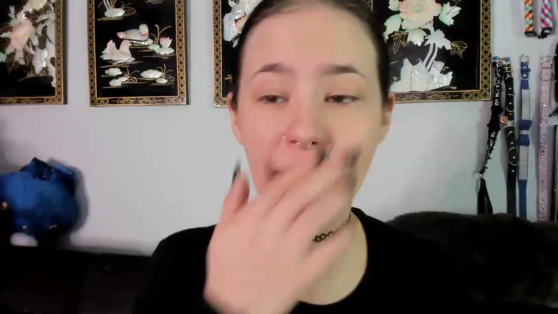 Gallery image thumbnail from Isabelle_Babe's myfreecams stream on, 12/25/2022, 19:36 image 7 of 20