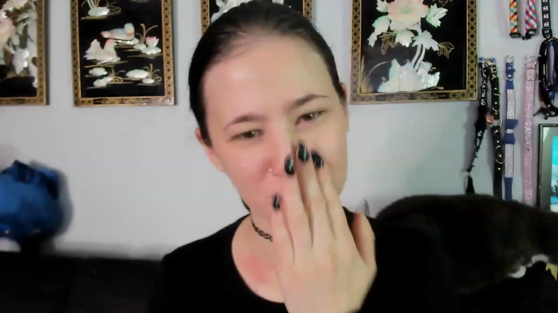 Gallery image thumbnail from Isabelle_Babe's myfreecams stream on, 12/25/2022, 19:36 image 6 of 20